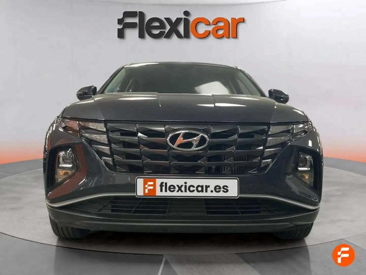 Hyundai TUCSON 1.6 TGDI 110kW (150CV) Klass Safe Grijs - 2