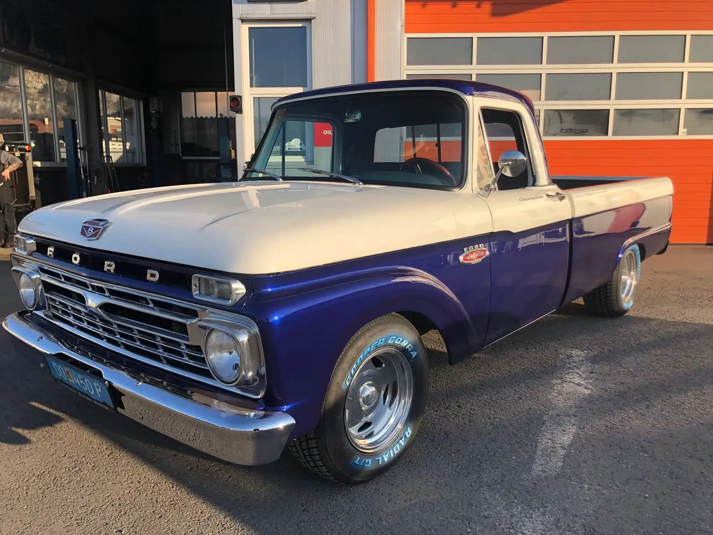Ford F 100 Blau - 1