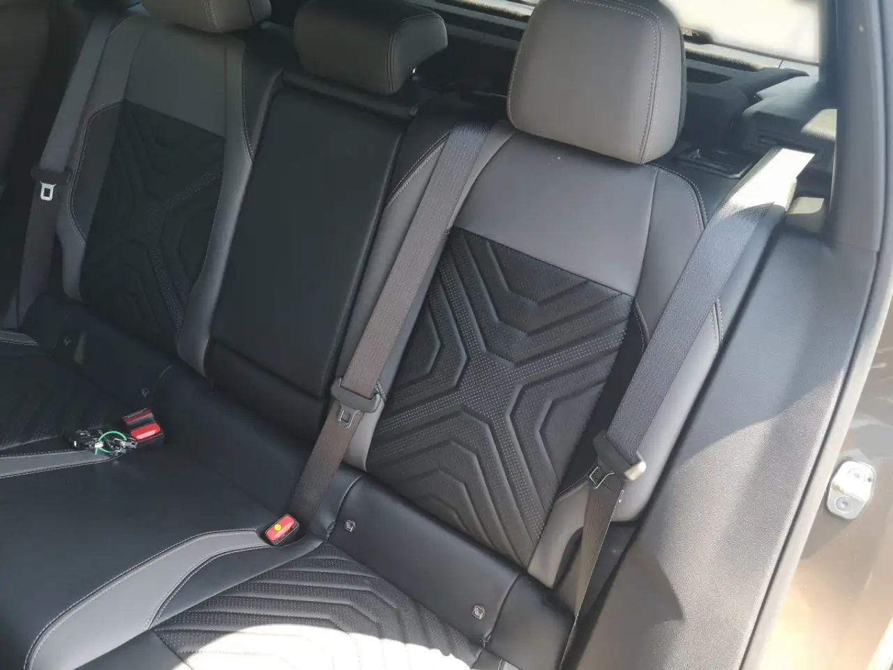 Jeep Compass 2026 — фото 11