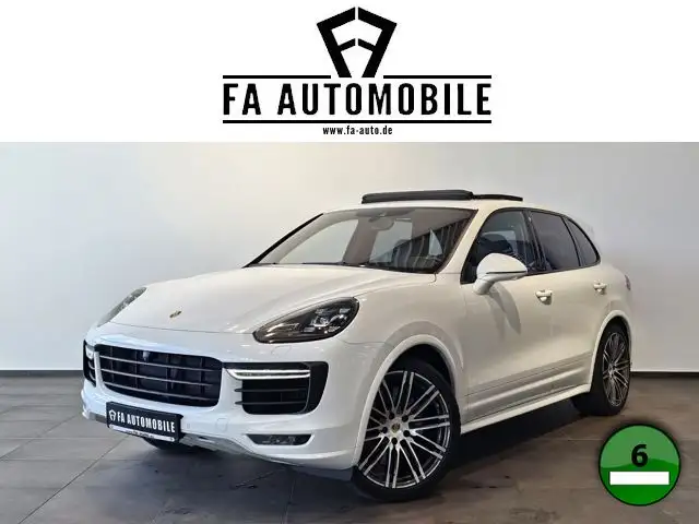 Porsche Cayenne Turbo Pano Softc.Led Burmester 360" 21"