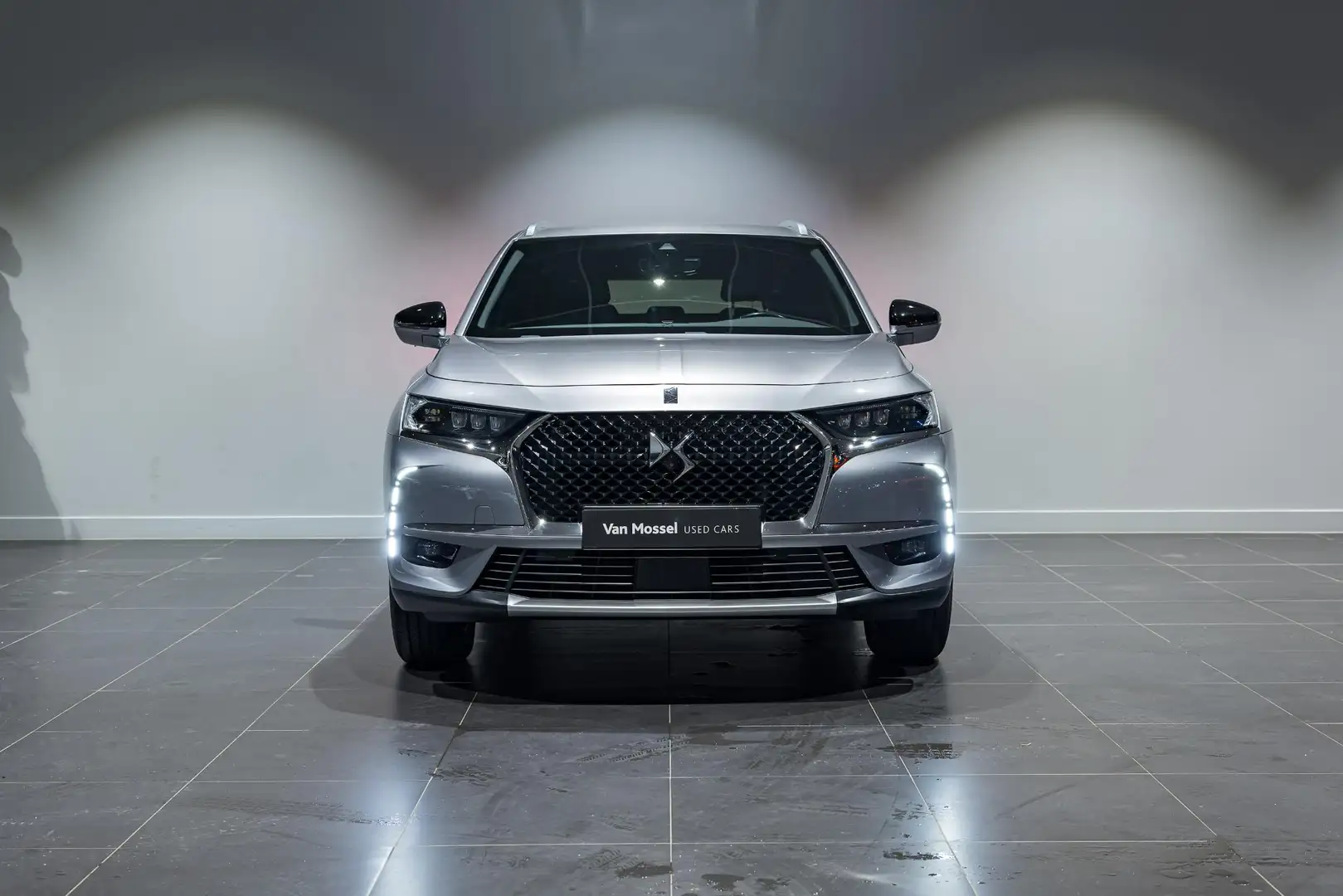 DS Automobiles DS 7 Crossback 1.6 PureTech 180 Automatic Be Chic | Massagezetels Grijs - 2