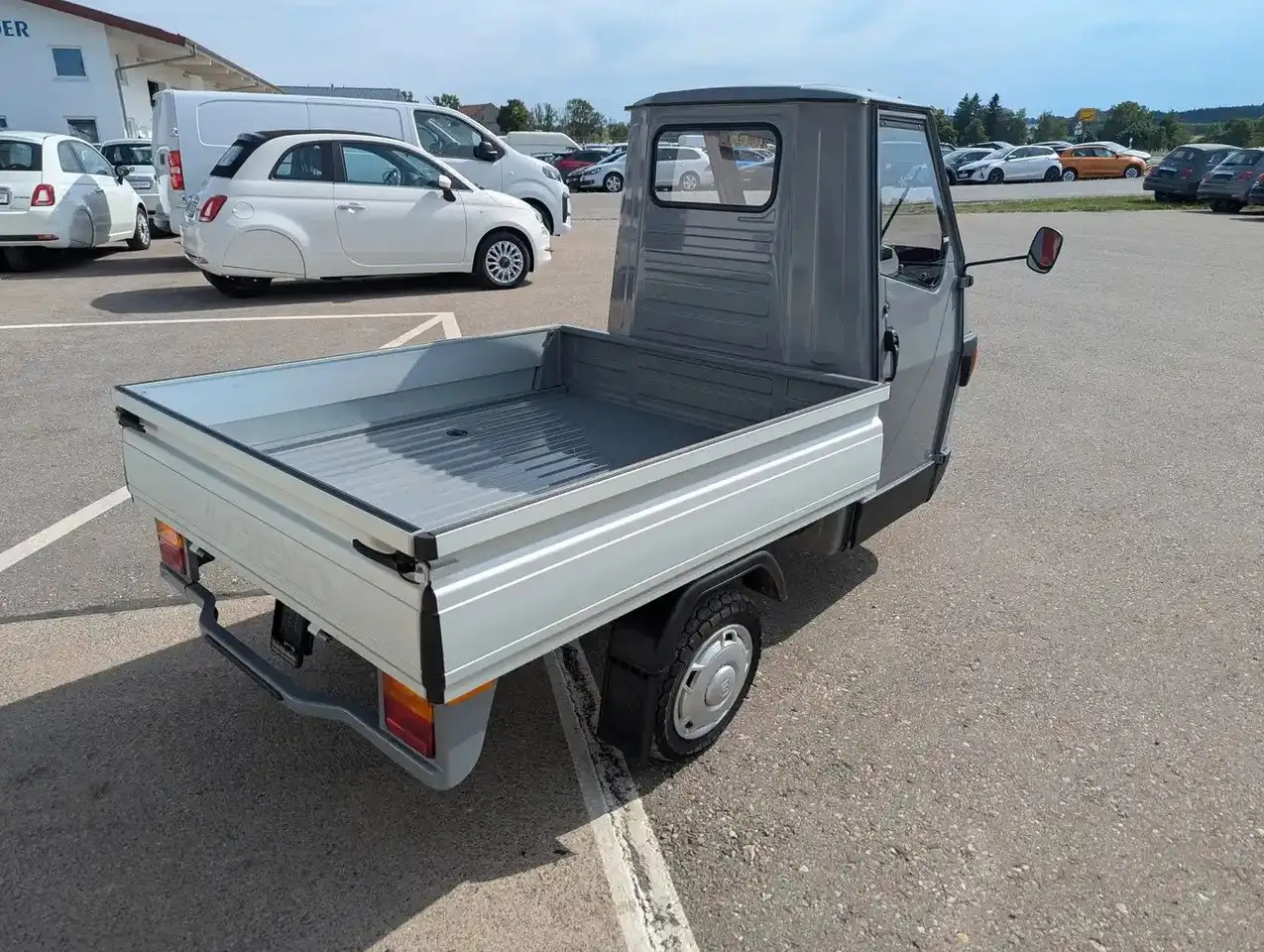 Piaggio Ape 2025