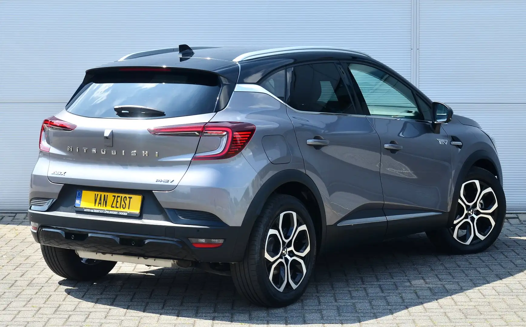 Mitsubishi ASX PHEV 1.6 A/T FIRST EDITION | PLUG IN HYBRID | NAVI Gris - 2