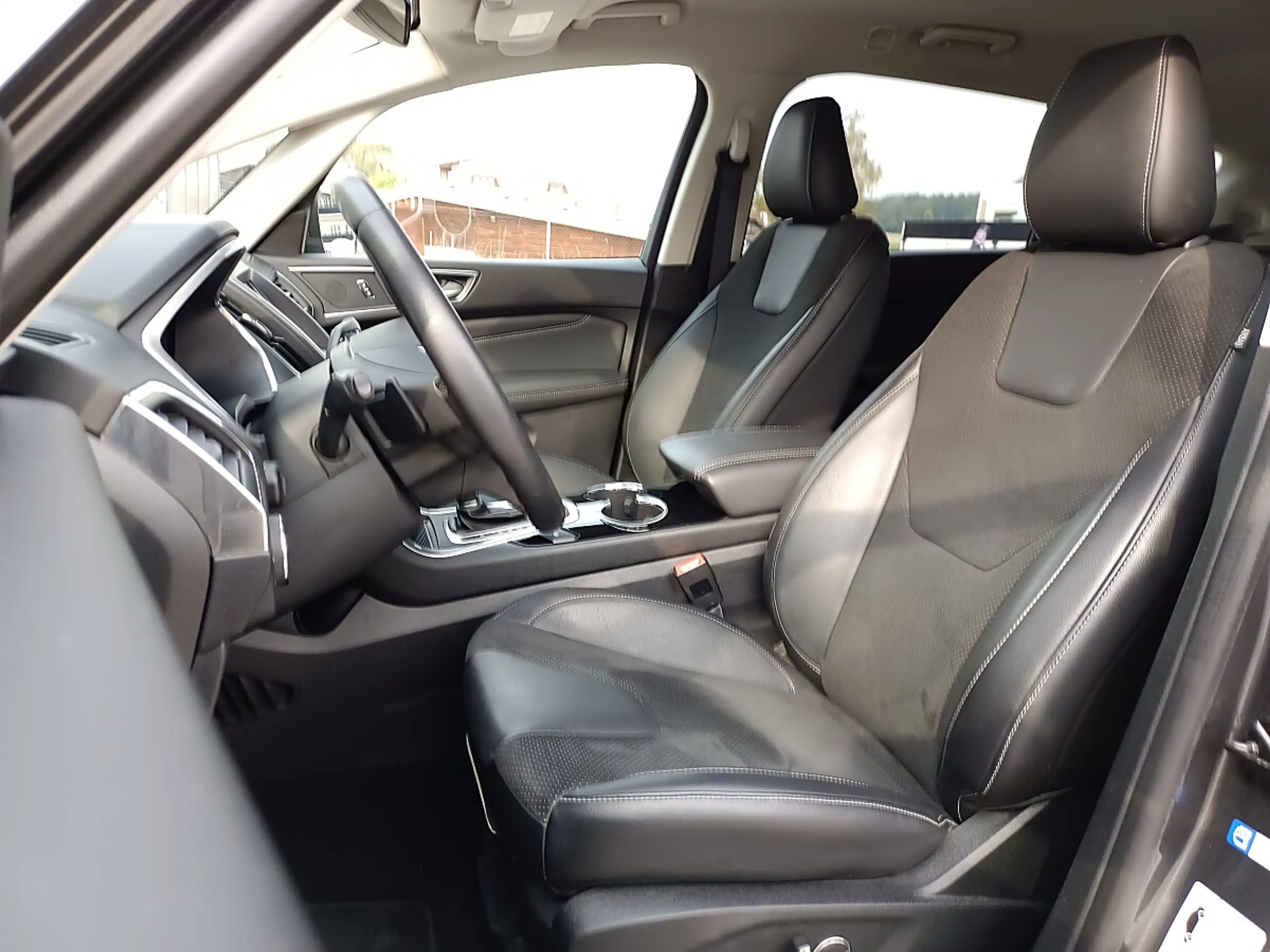Ford S-Max S-MAX Titanium 2.0 TDCi AWD Auto-Start/Stop Aut... — photo 9