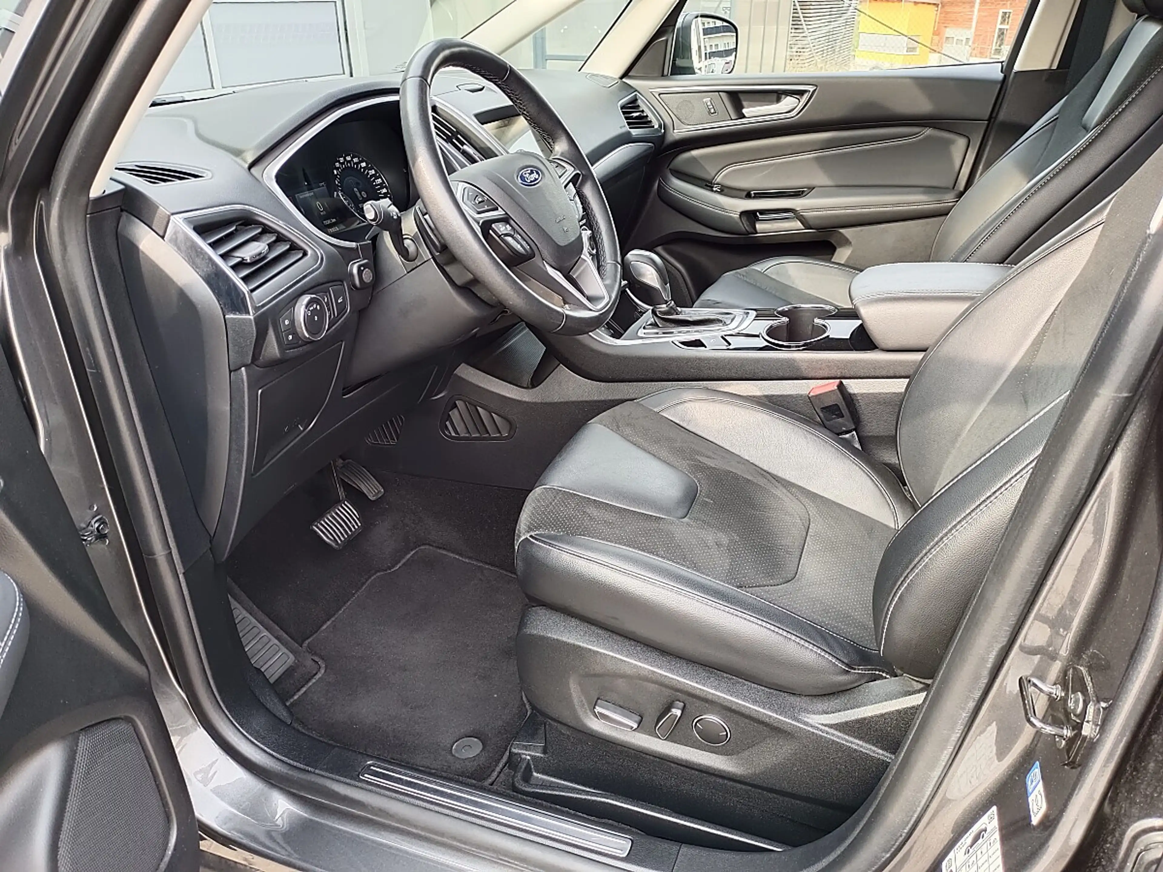 Ford S-Max S-MAX Titanium 2.0 TDCi AWD Auto-Start/Stop Aut... — photo 8
