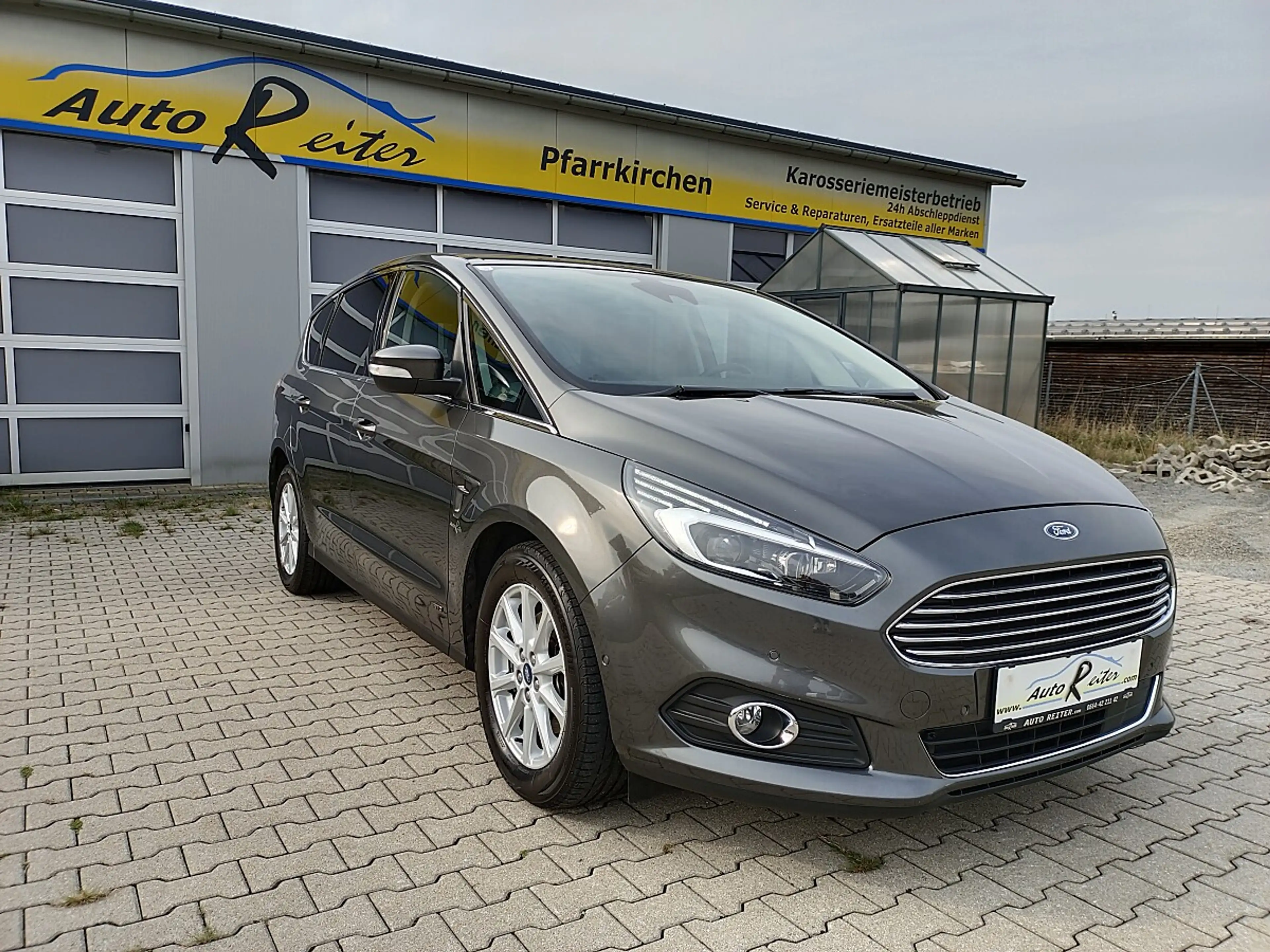 Ford S-Max S-MAX Titanium 2.0 TDCi AWD Auto-Start/Stop Aut... — photo 6