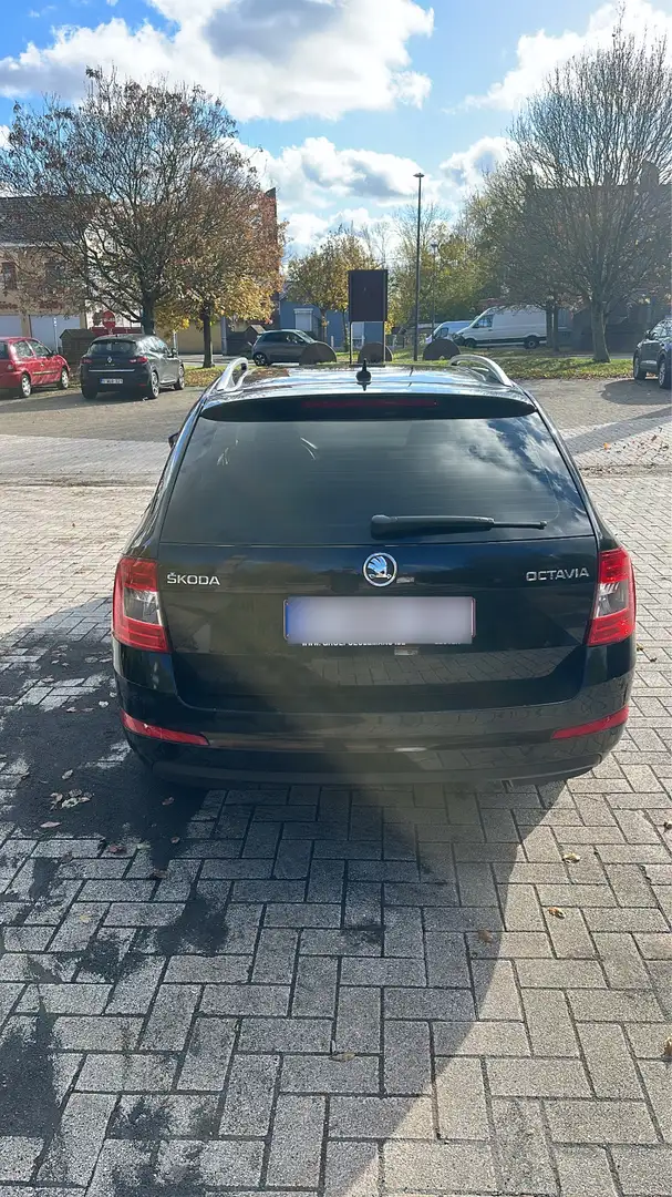 Skoda Octavia SW 1.6 CR TDi Elegance DSG - 1