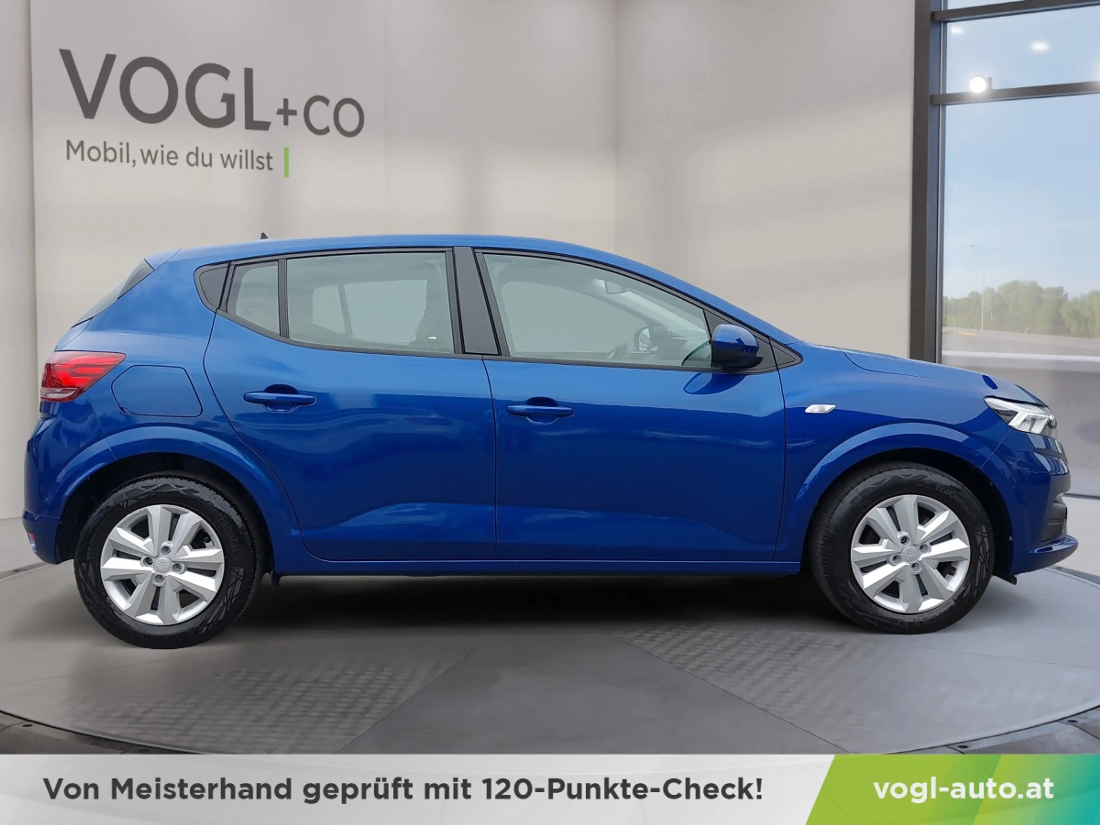 Dacia Sandero Expression SCe 65 — photo 8