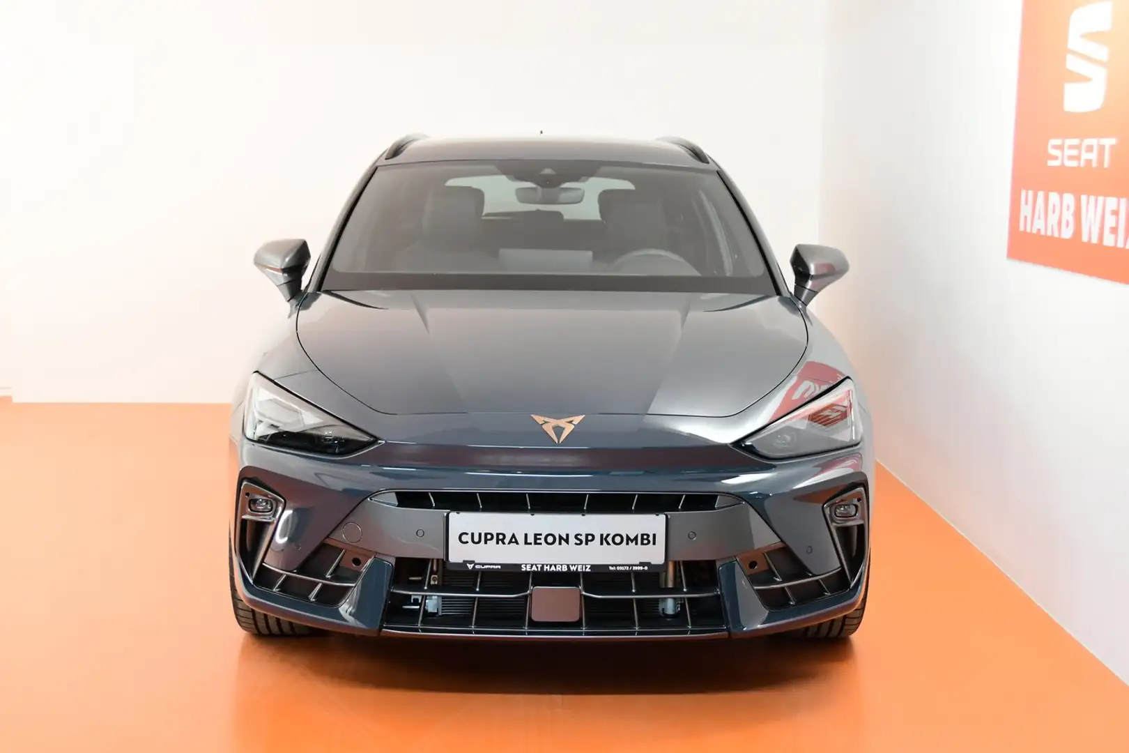 CUPRA Leon 1.5 TSI 150 PS ACT Blau - 2