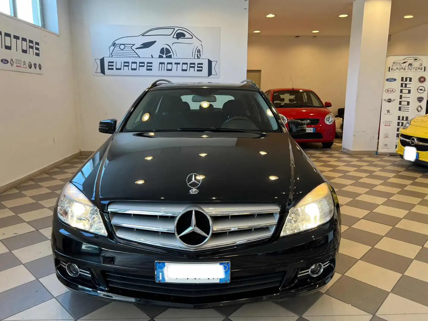 Mercedes-Benz C 220 CDI S.W. BlueEFFICIENCY Avantgarde Nero - 1