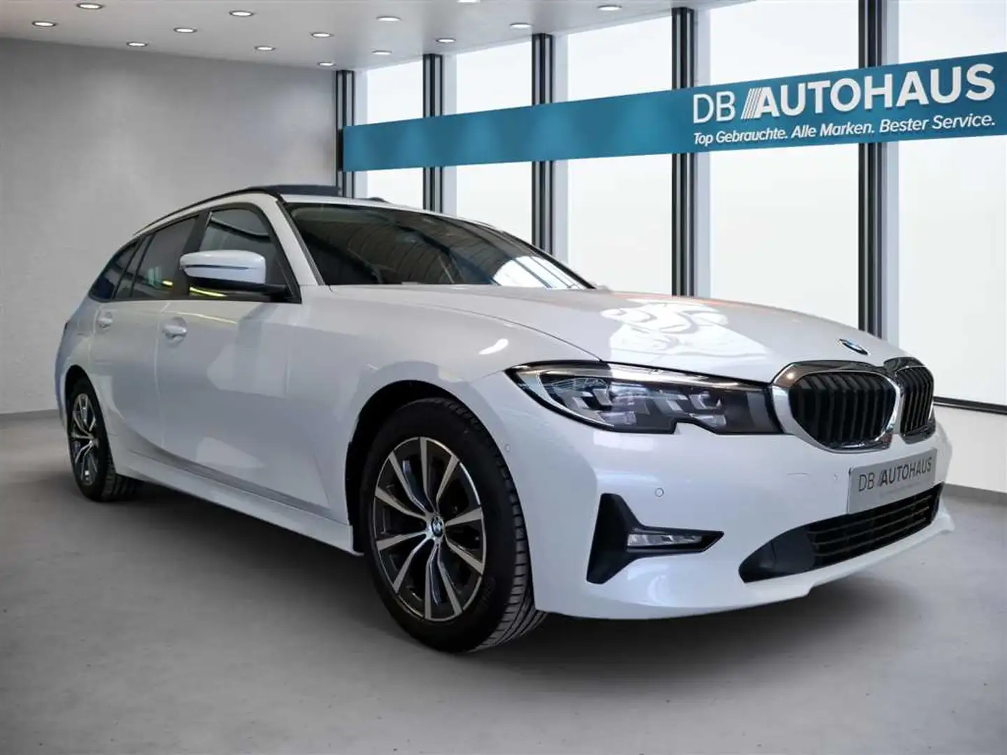 BMW 318 d Touring Advantage Steptronic Bílá - 2