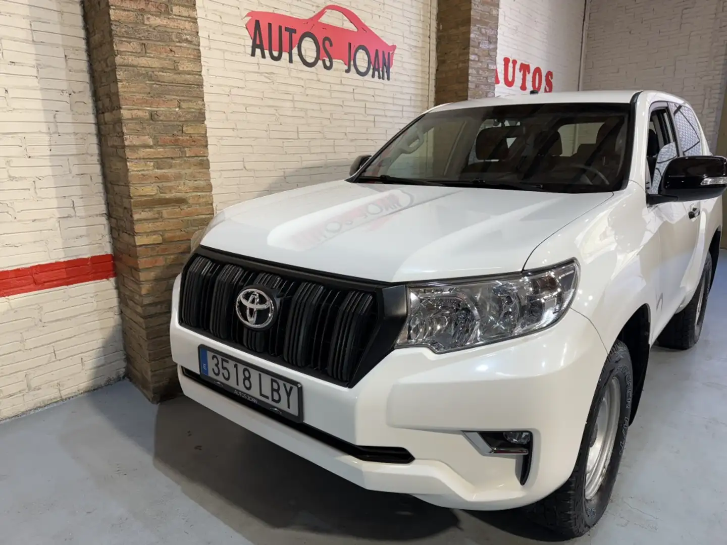 Toyota Land Cruiser D-4D GX Weiß - 2