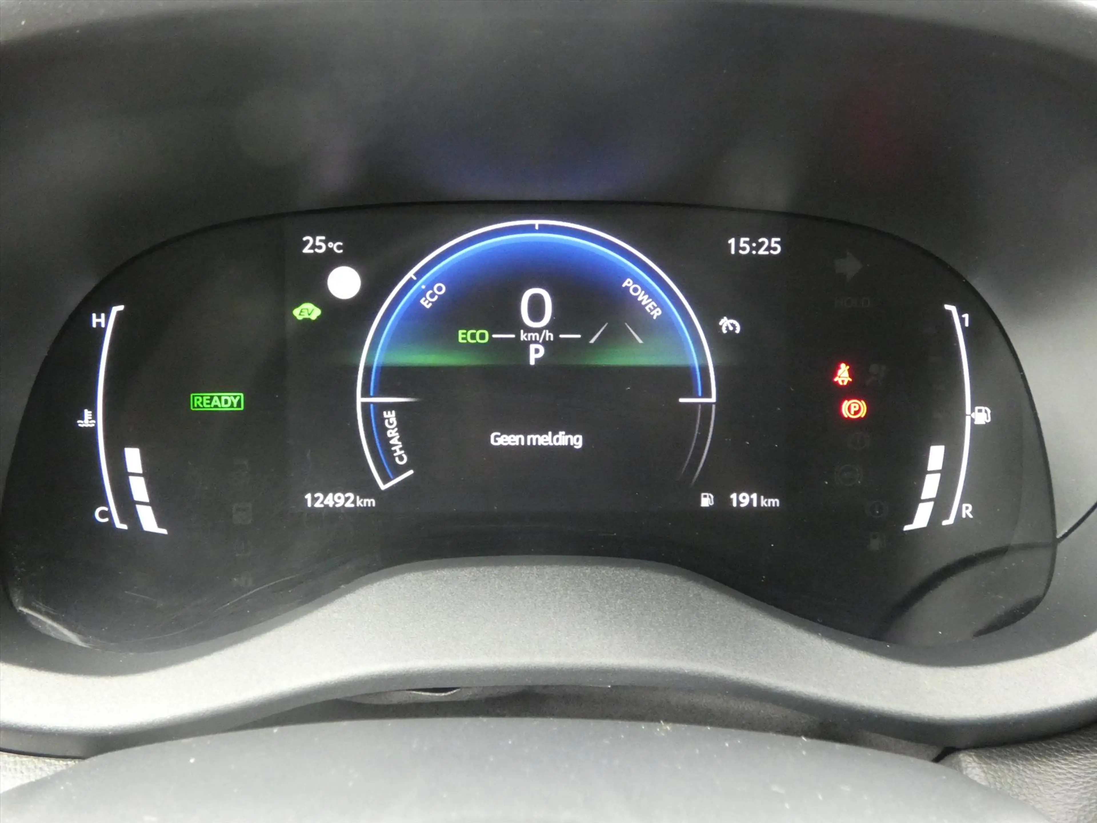 Toyota Yaris Cross 1.5 VVT-I Hybrid 116pk CVT Dynamic / 12.000 km !!! — photo 17