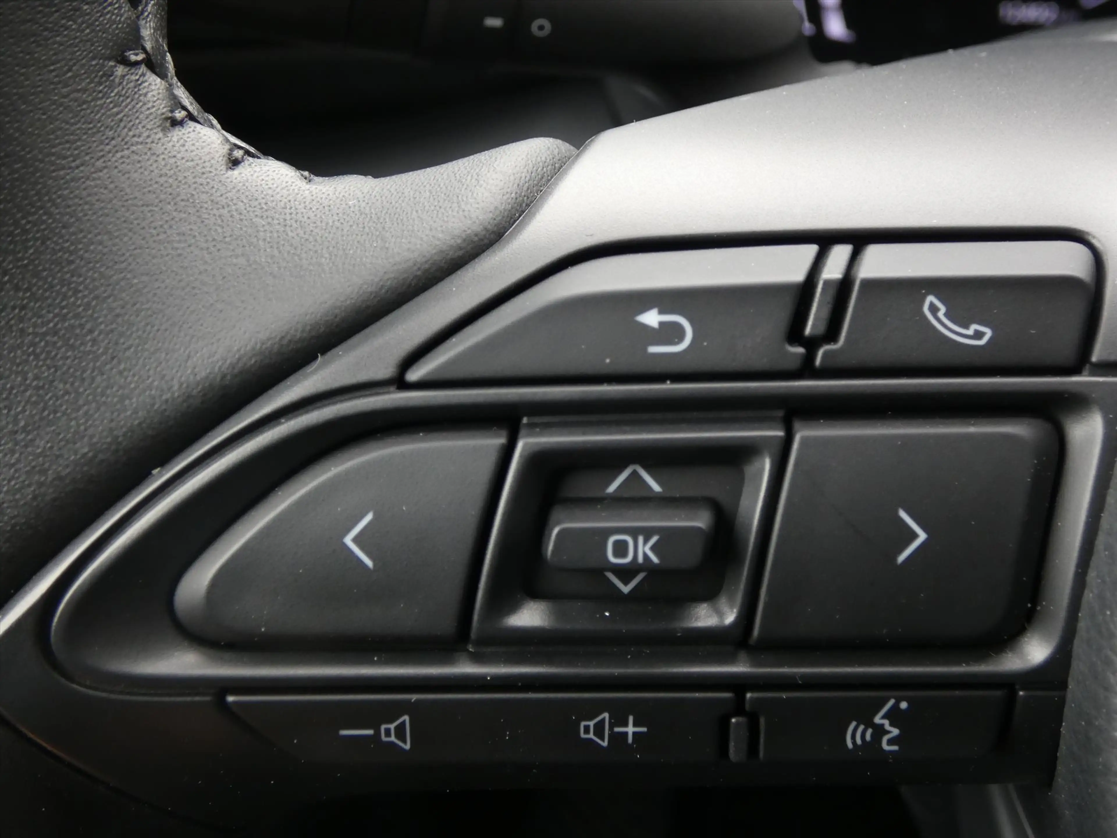 Toyota Yaris Cross 1.5 VVT-I Hybrid 116pk CVT Dynamic / 12.000 km !!! — photo 15