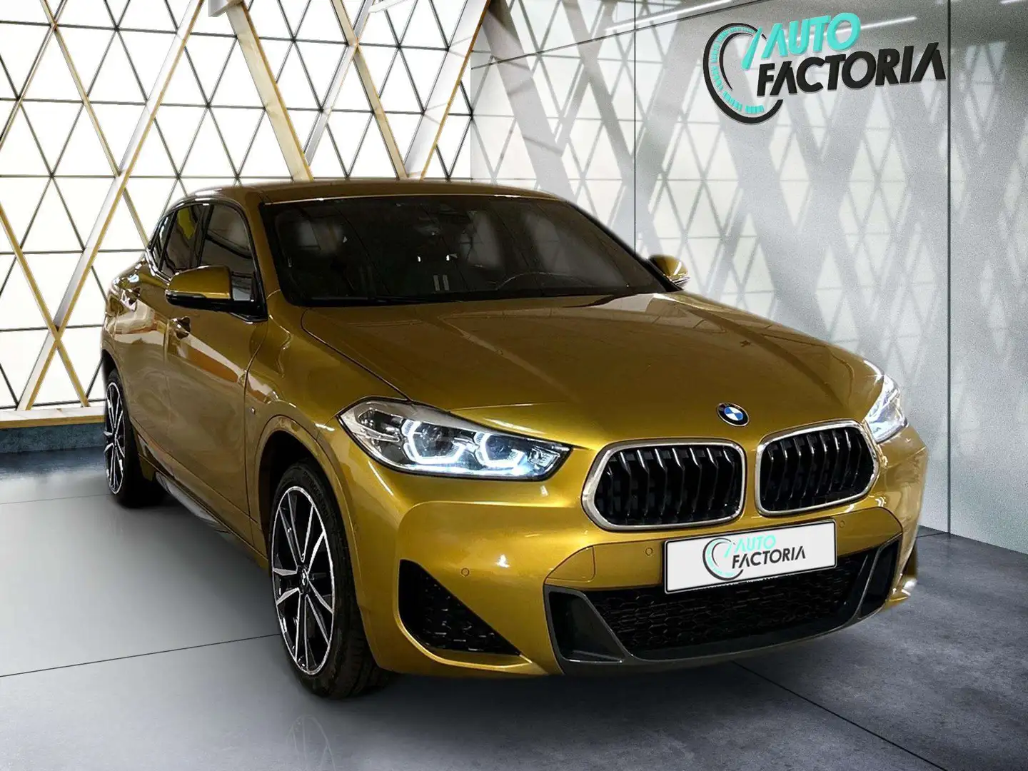 BMW X2 -55% 25E HYB 220CV BVA 4x4 M SPORT+GPS+CAM+OPTS Or - 2