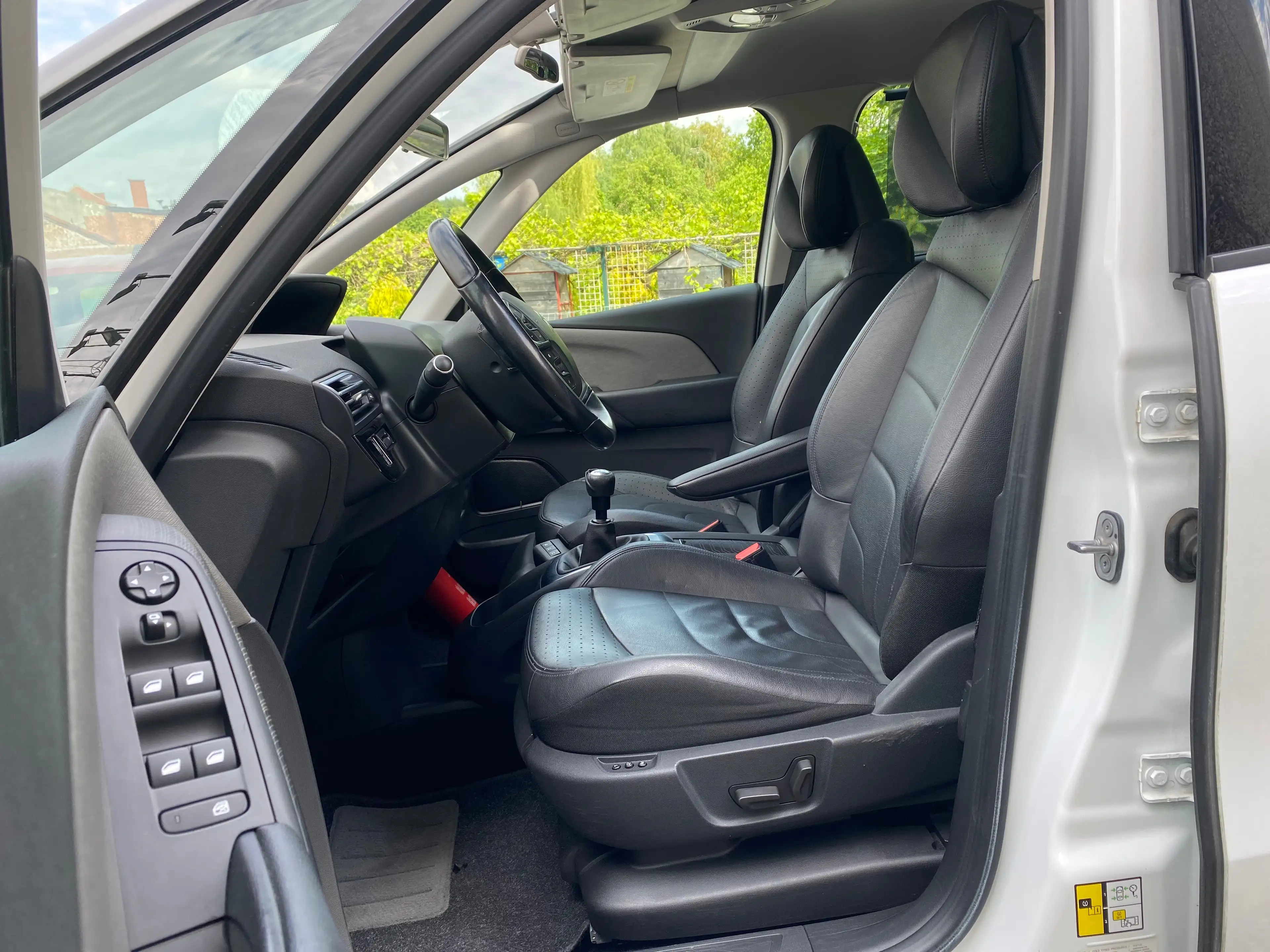 Citroen Grand C4 Picasso 1.6 BlueHDi 7 pl - NAVI - CLIM - 1 PROP - CARNET - GARANTIE!!! — photo 7