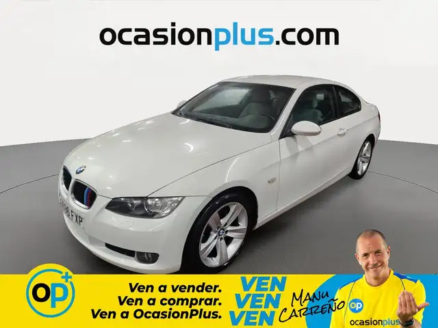 BMW 320 320i Coupé