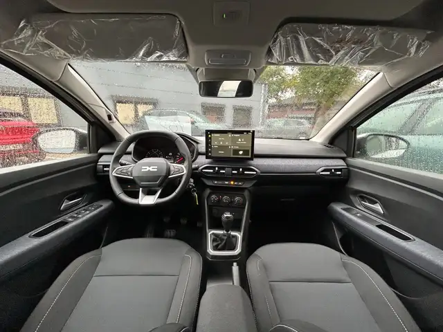 Dacia Sandero view 6