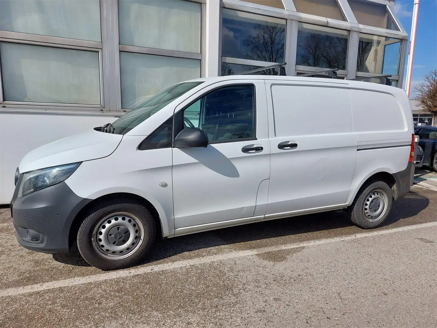 Mercedes-Benz Vito Kasten Diesel  111 CDI kompakt Einprakh. Weiß - 2