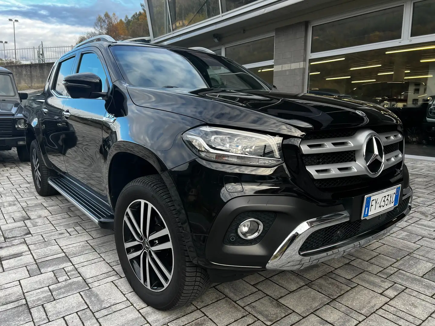 Mercedes-Benz X 350 Classe X d Power 4matic auto Nero - 2