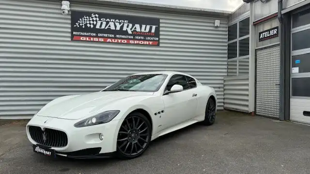 Maserati GranTurismo 4.2 V8 PACK CARBONE/ECHAP SPORT/TRES BELLE CONFIGU