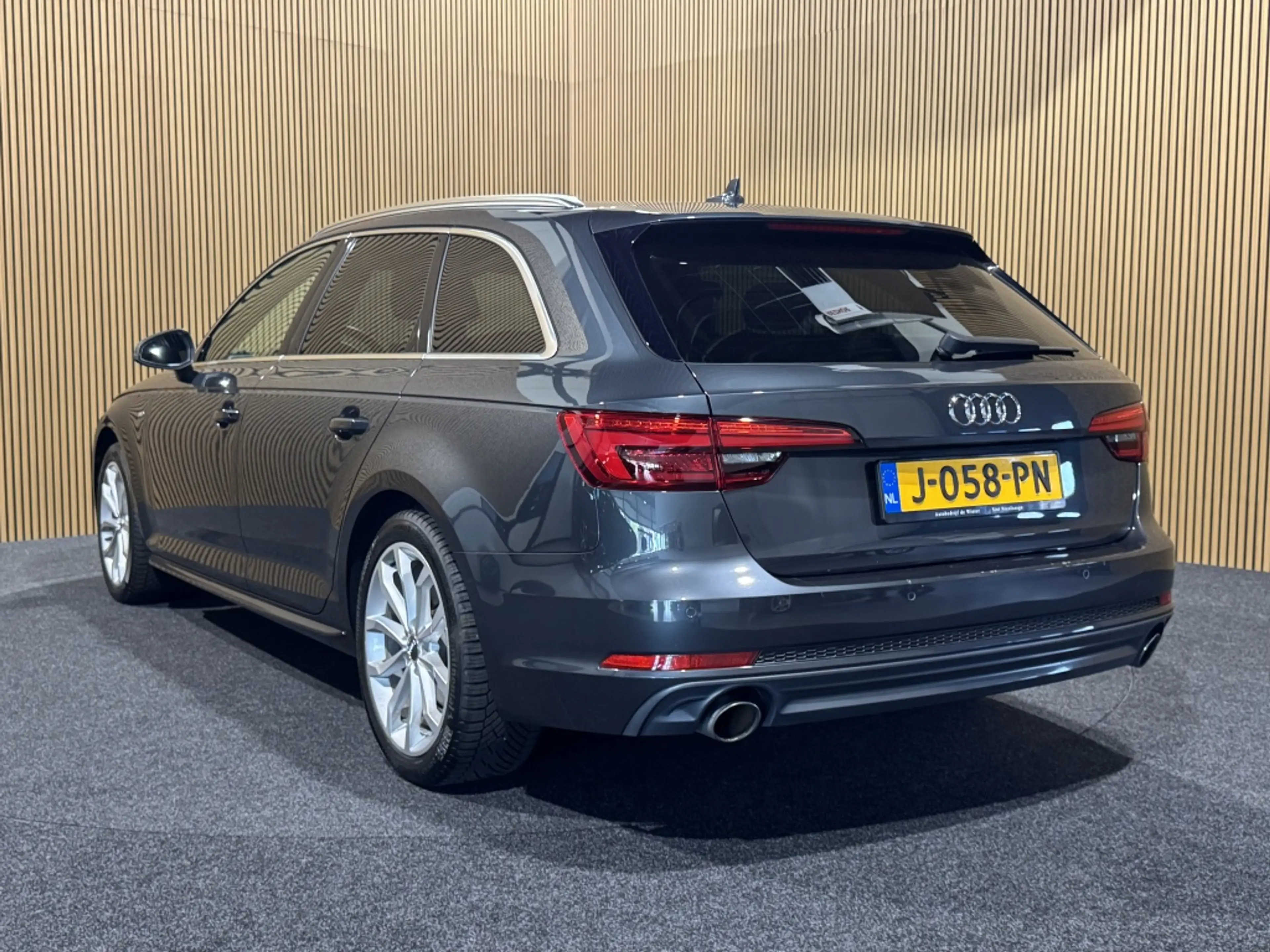 Audi A4 Avant 2.0 TFSIultra Design Pro Line Plus| Trekhaak — photo 3
