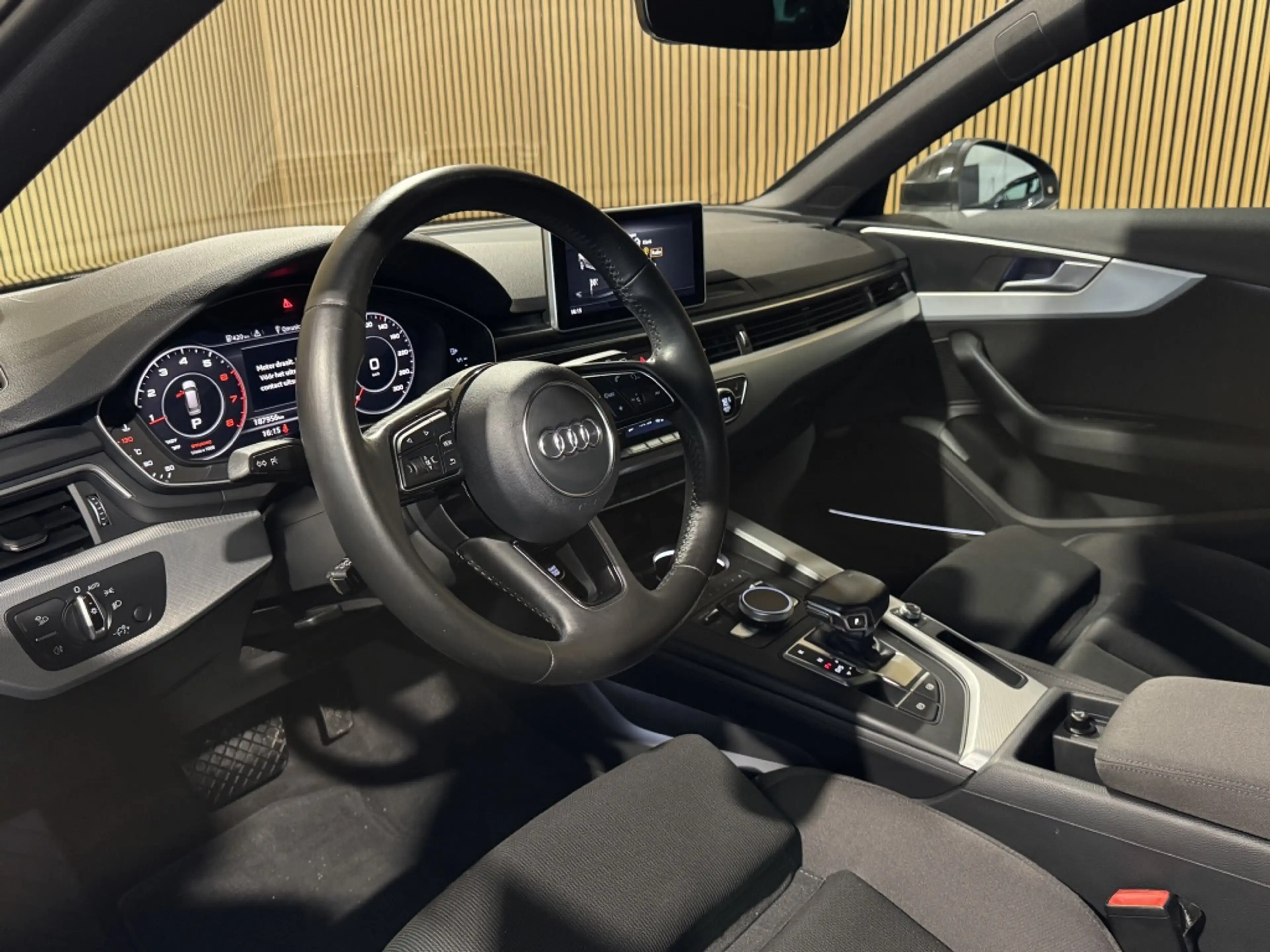 Audi A4 Avant 2.0 TFSIultra Design Pro Line Plus| Trekhaak — photo 11