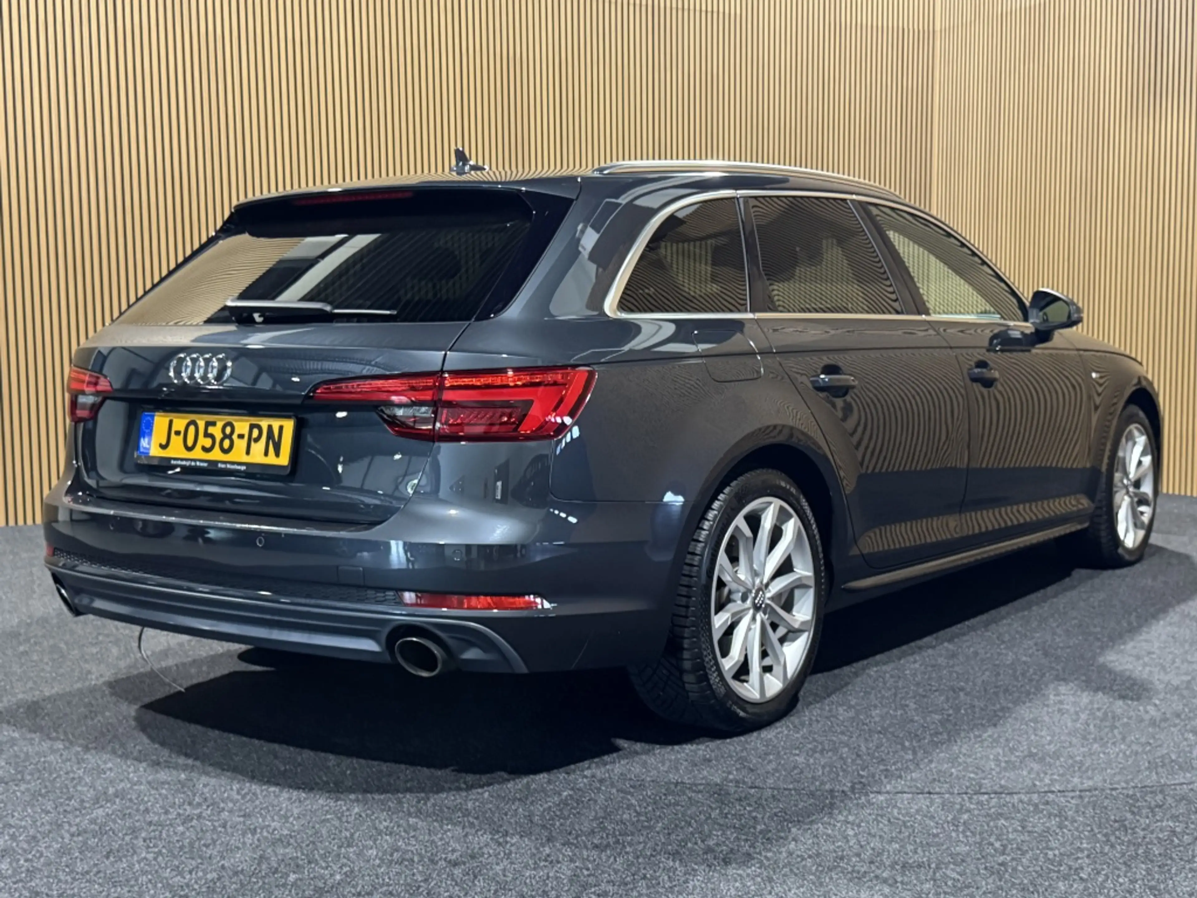 Audi A4 Avant 2.0 TFSIultra Design Pro Line Plus| Trekhaak — photo 4