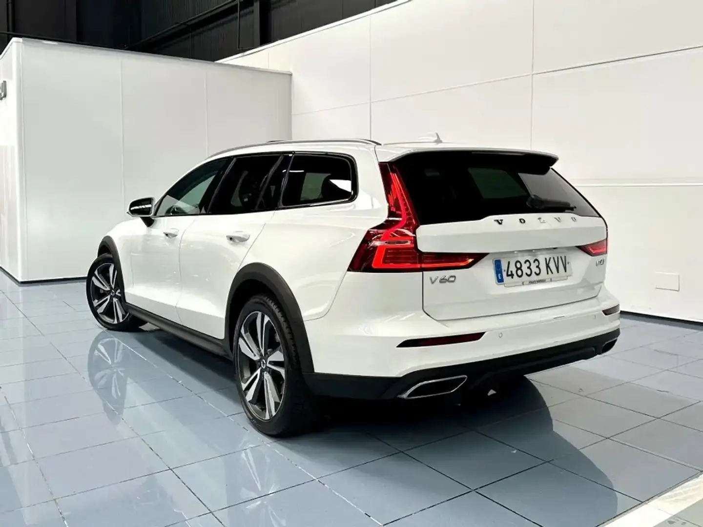 Volvo V60 V60 Cross Country 2.4 d4 Pro awd geartronic Blanco - 2