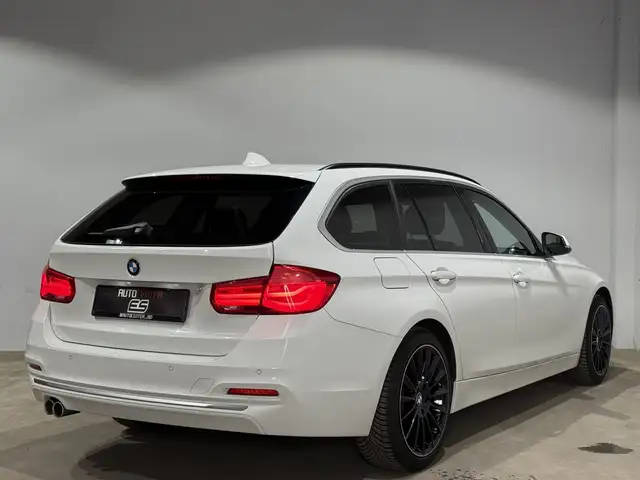 BMW 3 Series view 7