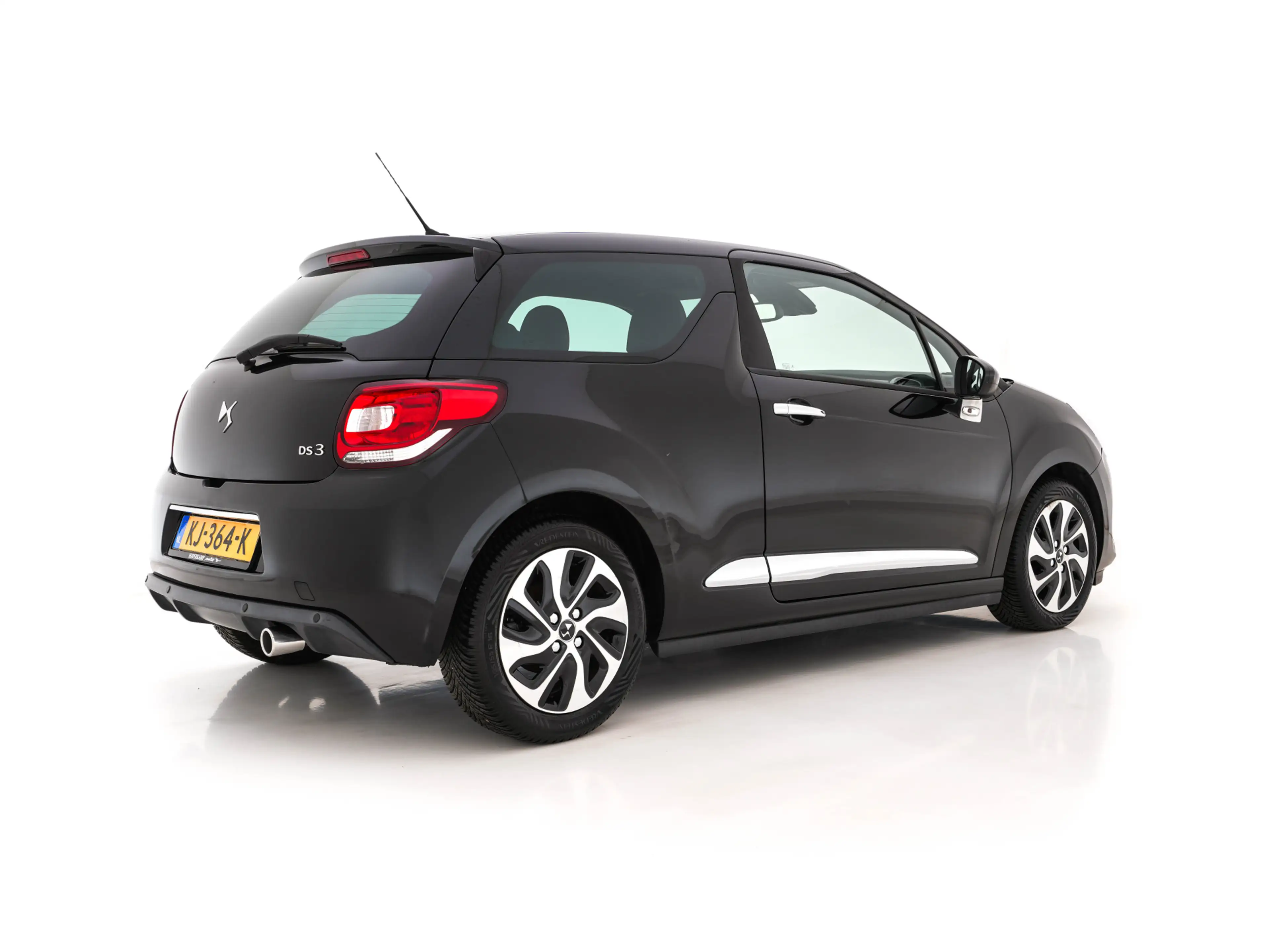 DS Automobiles DS 3 1.6 BlueHDi Business *ALCANTARA-MICROFIBRE | SPORT — photo 6