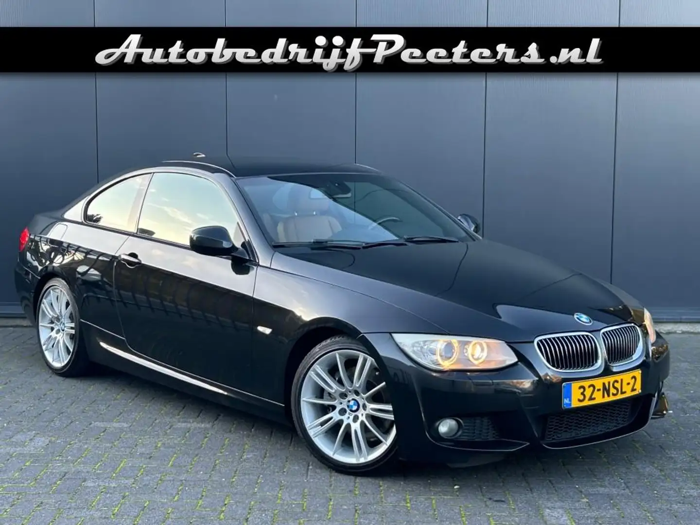 BMW 325 Coupe 325i M Sport Shadow Youngtimer 2e eigenaar N Noir - 1