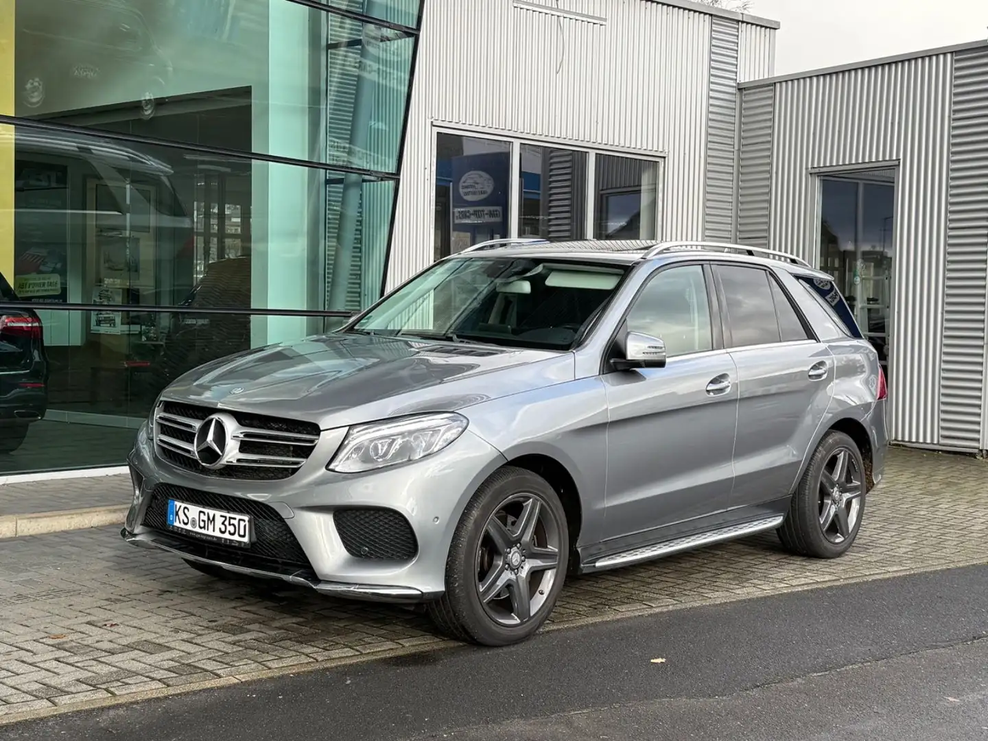 Mercedes-Benz GLE 350 d 4Matic AMG Line AHK Leder LED Luftfeder Argento - 1