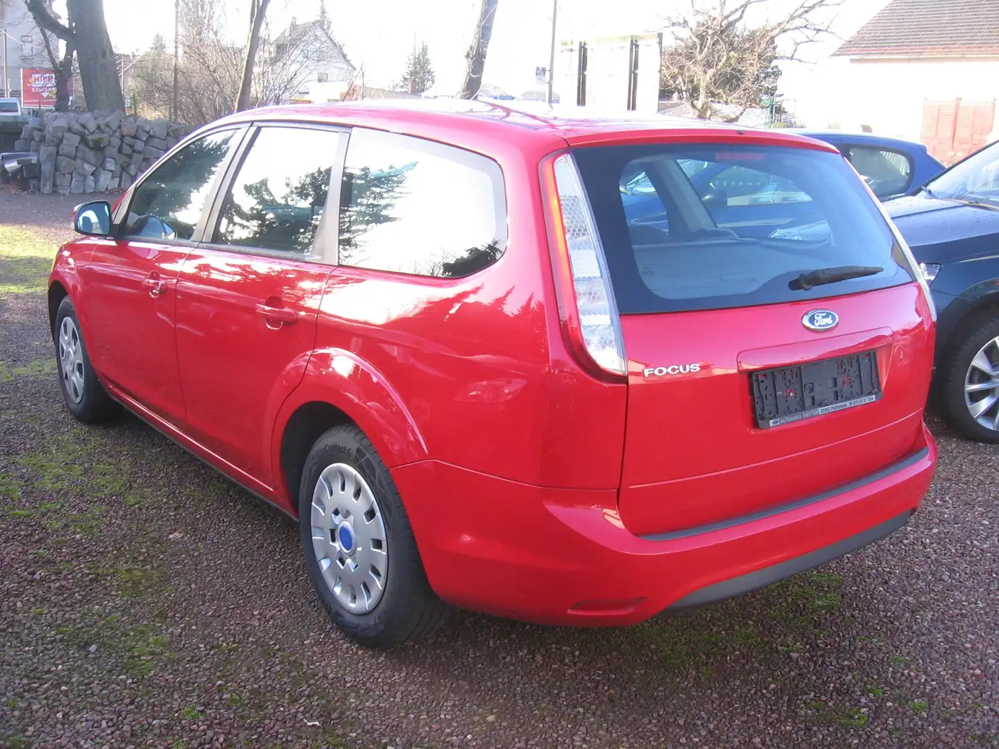 Ford Focus Turnier 1.6 16V Style+ Rot - 2