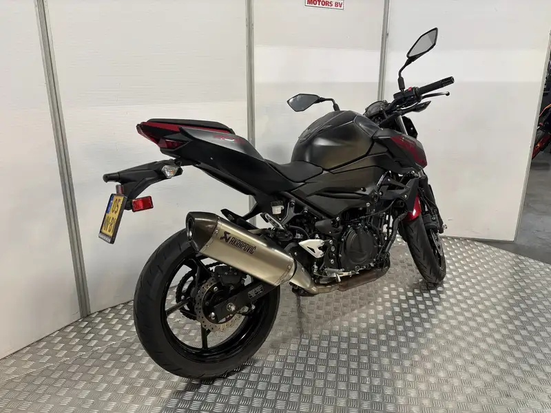 Kawasaki Z400 - foto 2