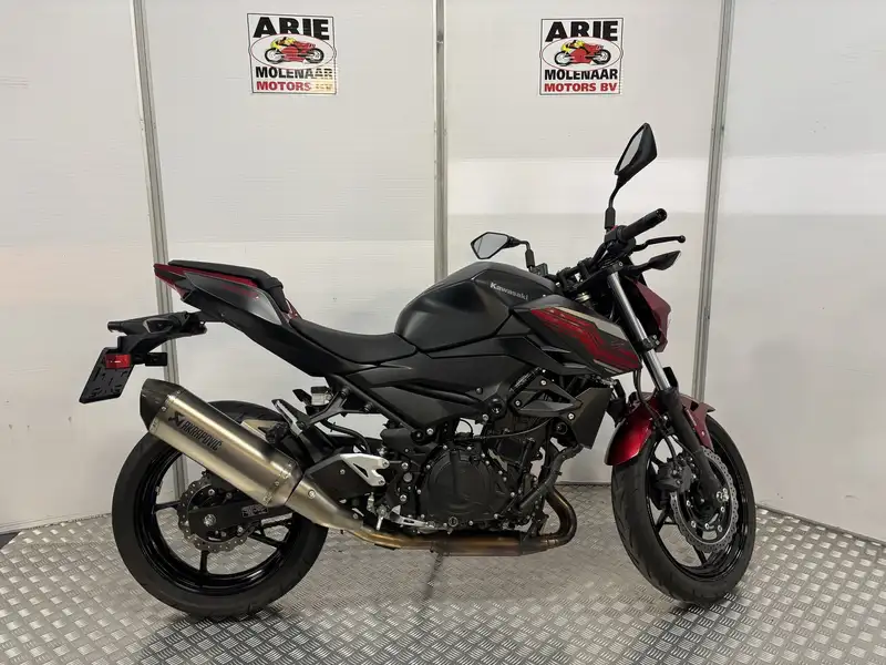 Kawasaki Z400