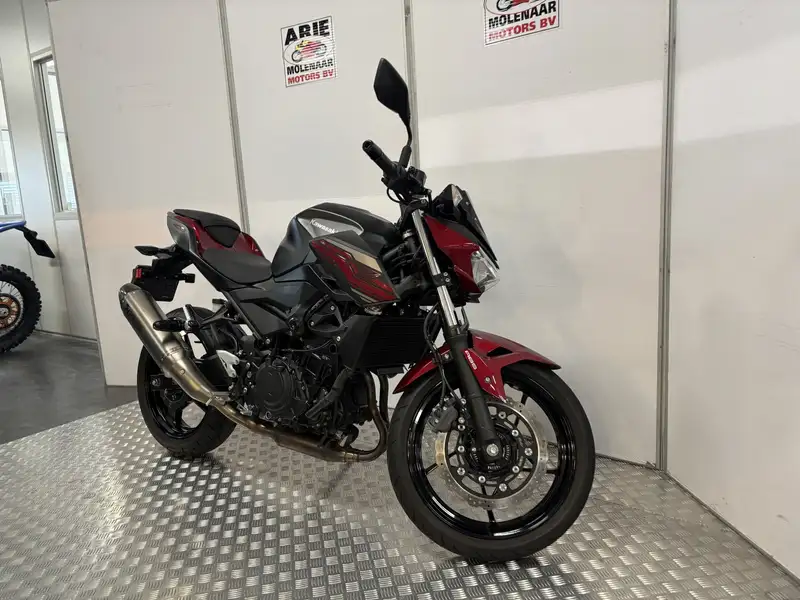 Kawasaki Z400 - foto 5