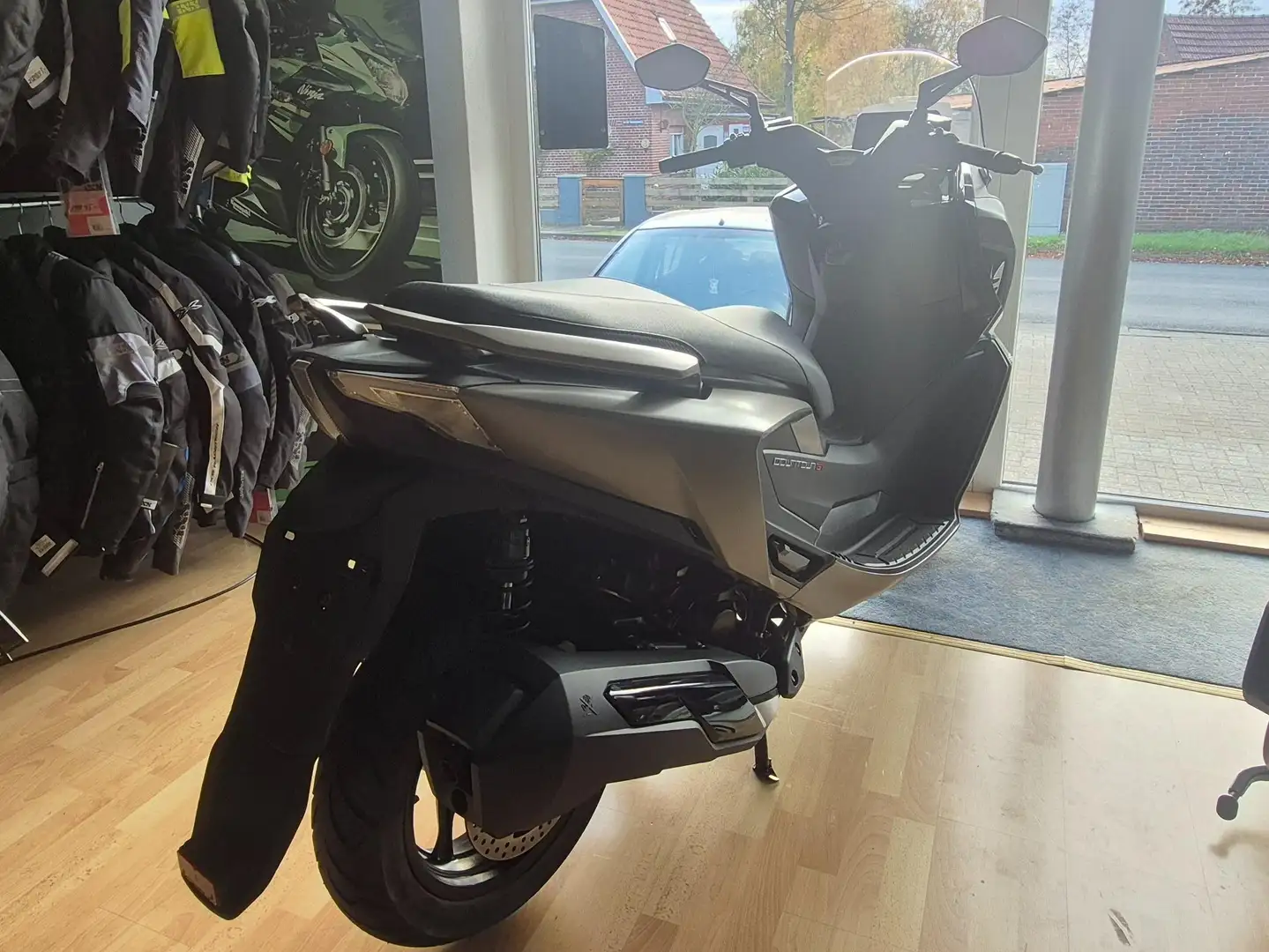 Kymco Downtown 350i GT Gris - 2