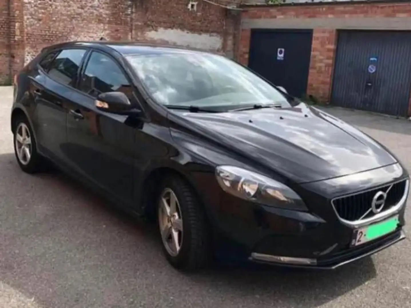 Volvo V40 V40 D2 Zwart - 1