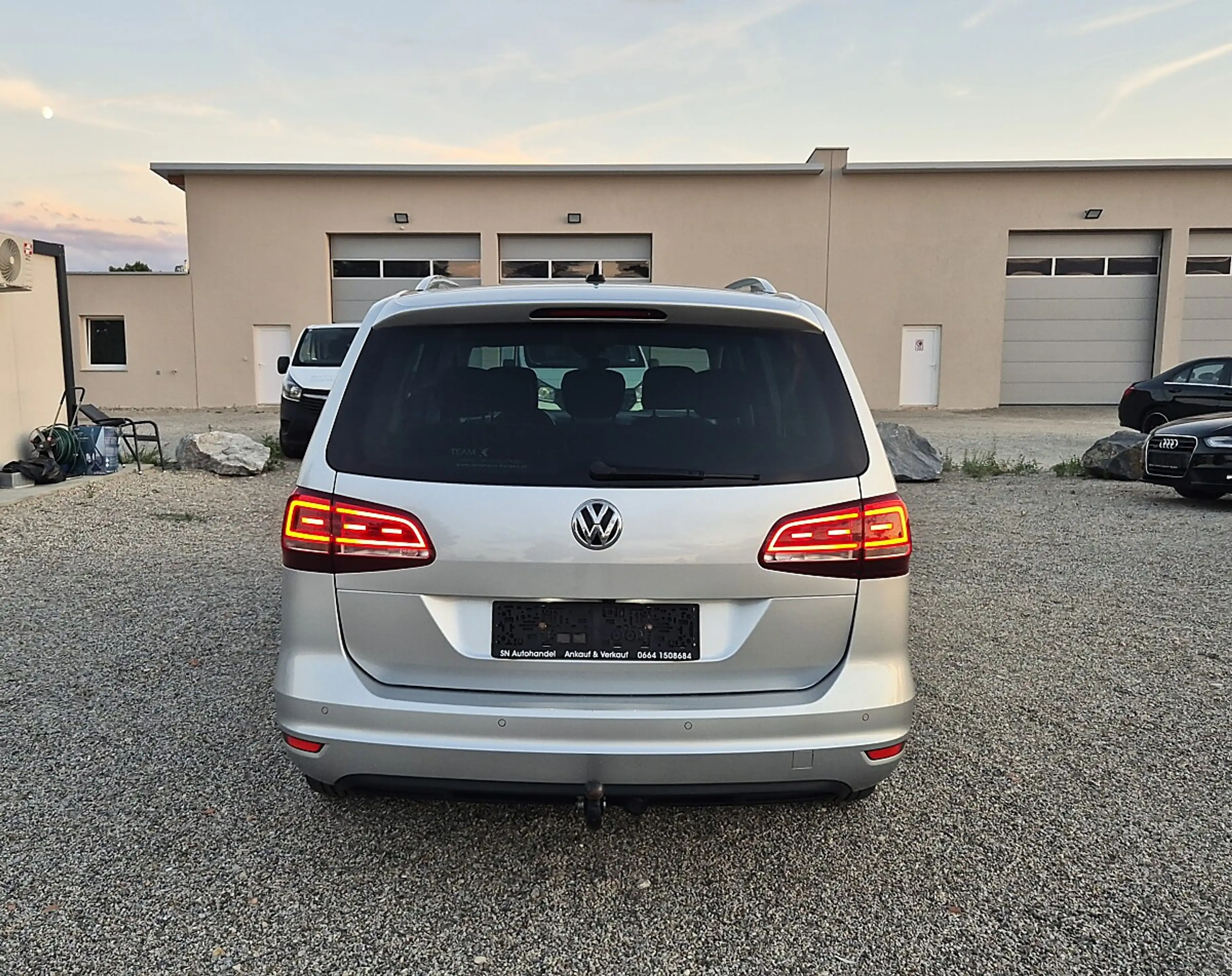 Volkswagen Sharan Business+ SCR 2,0 TDI — photo 10