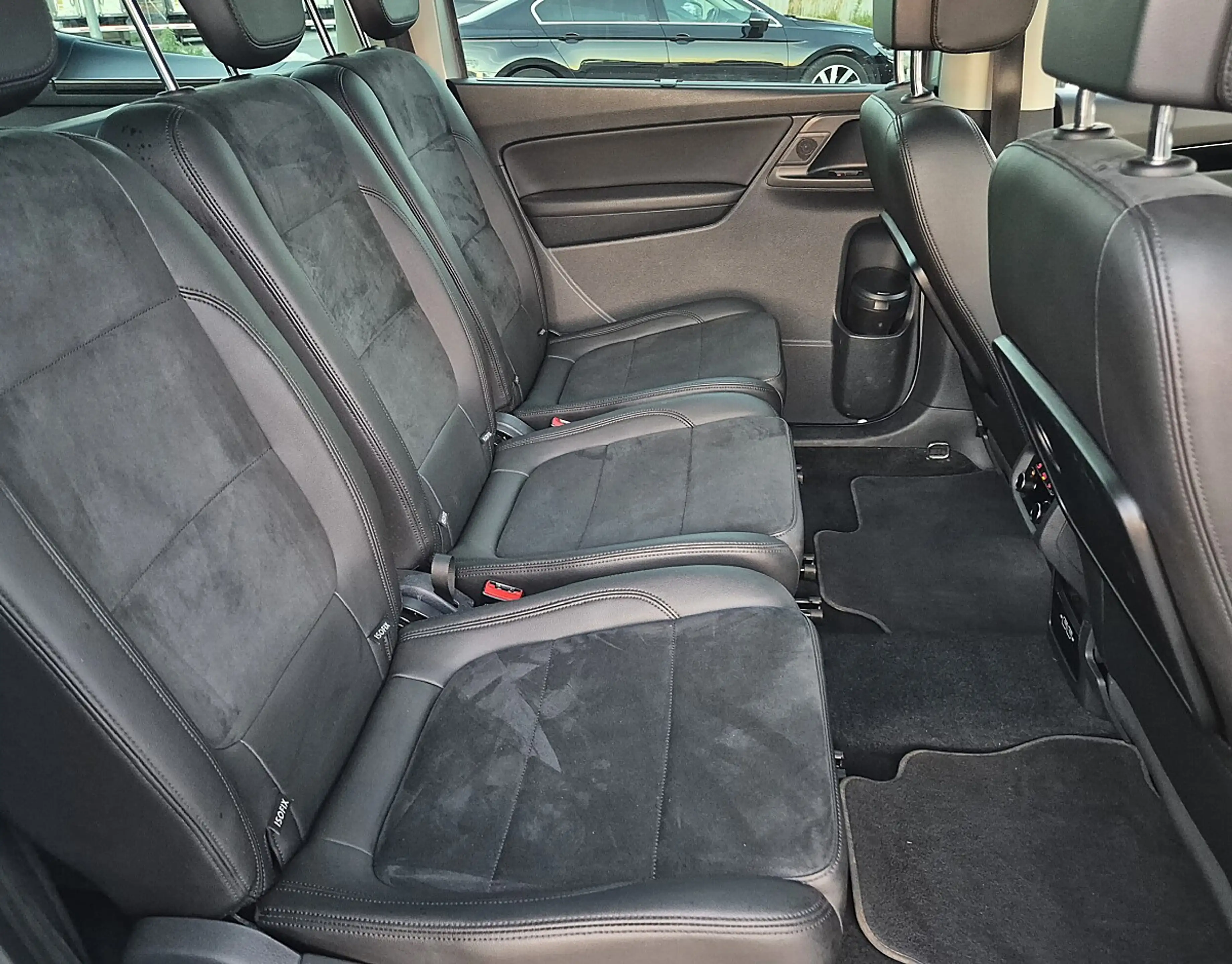 Volkswagen Sharan Business+ SCR 2,0 TDI — photo 14