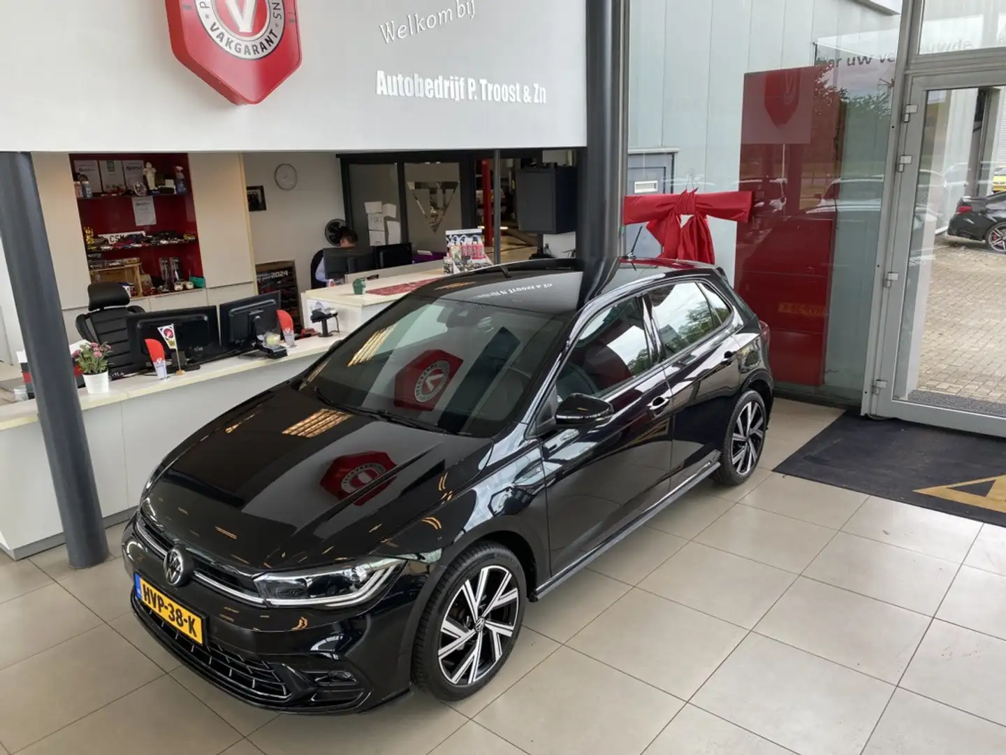 Volkswagen Polo 1.0 TSI R-Line,Automaat, Lage kilometerstand!!/Vir Schwarz - 2