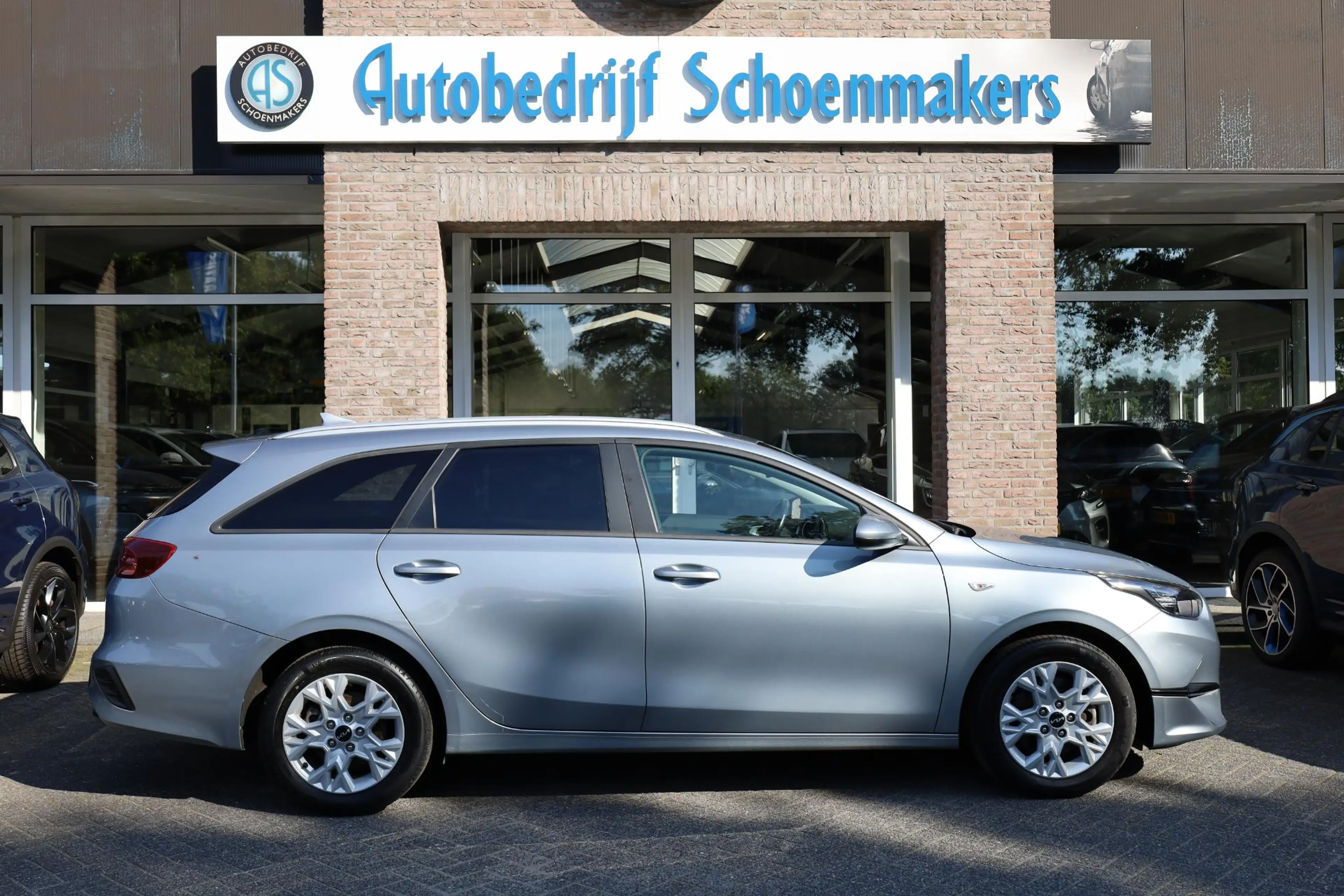 Kia Ceed SW / cee'd SW Sportswagon 1.0 T-GDi DynamicLine CARPLAY CAMERA S — photo 3