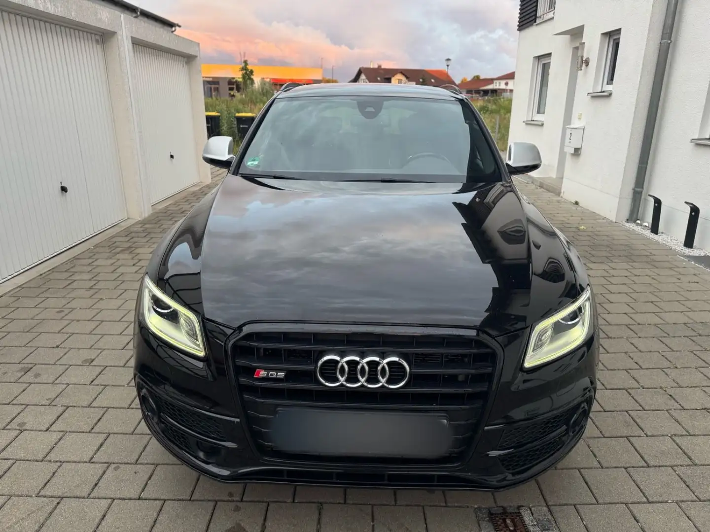Audi SQ5 3.0 TDI competition quattro*ACC*B&O*AHK*NAVI Schwarz - 2