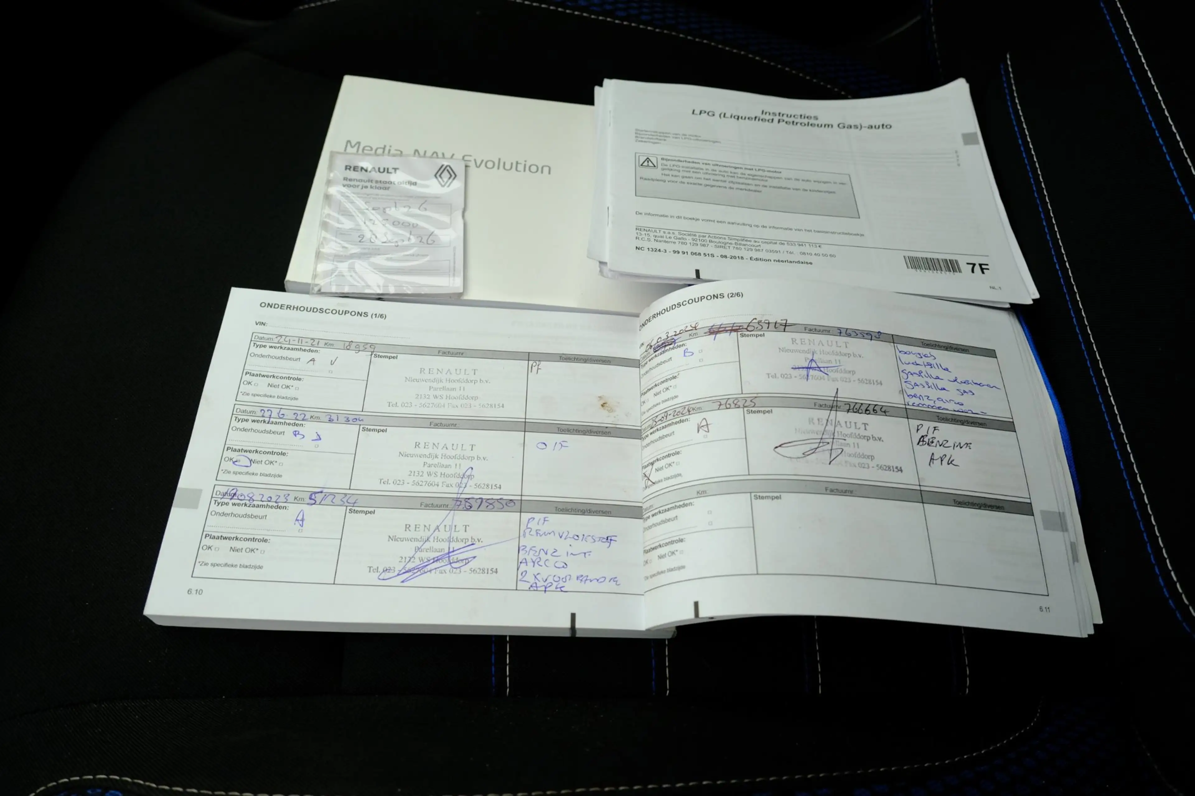 Dacia Duster 1.0 TCe Bi-Fuel/LPG-G3 Serie Limitee 15th Annivers — photo 20