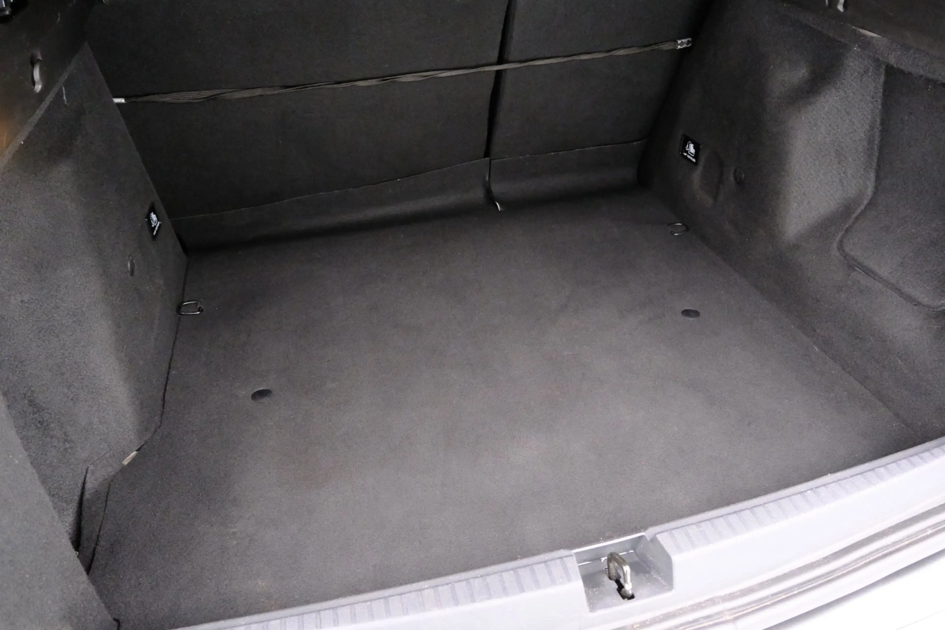 Dacia Duster 1.0 TCe Bi-Fuel/LPG-G3 Serie Limitee 15th Annivers — photo 12