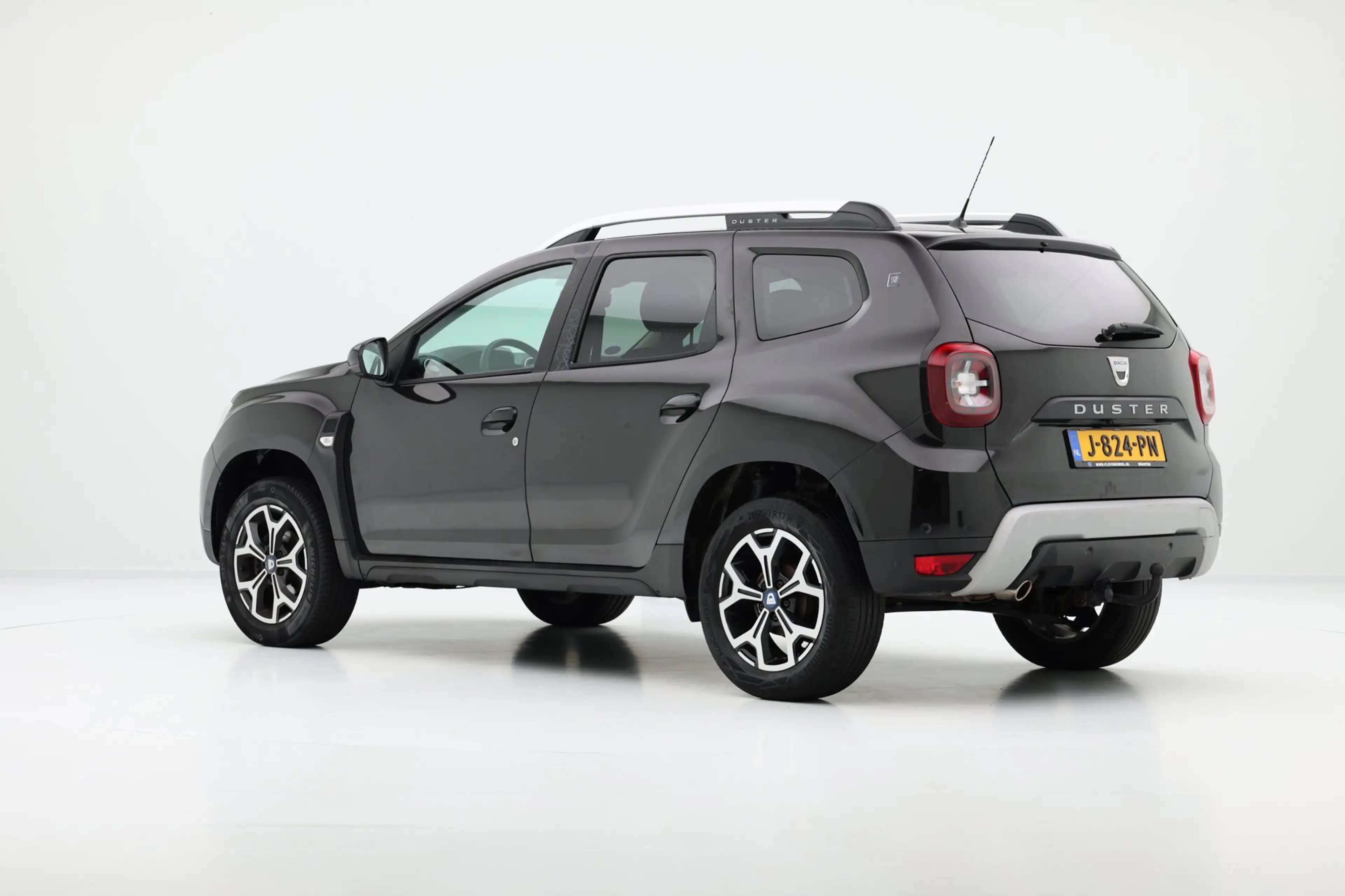 Dacia Duster 1.0 TCe Bi-Fuel/LPG-G3 Serie Limitee 15th Annivers — photo 31
