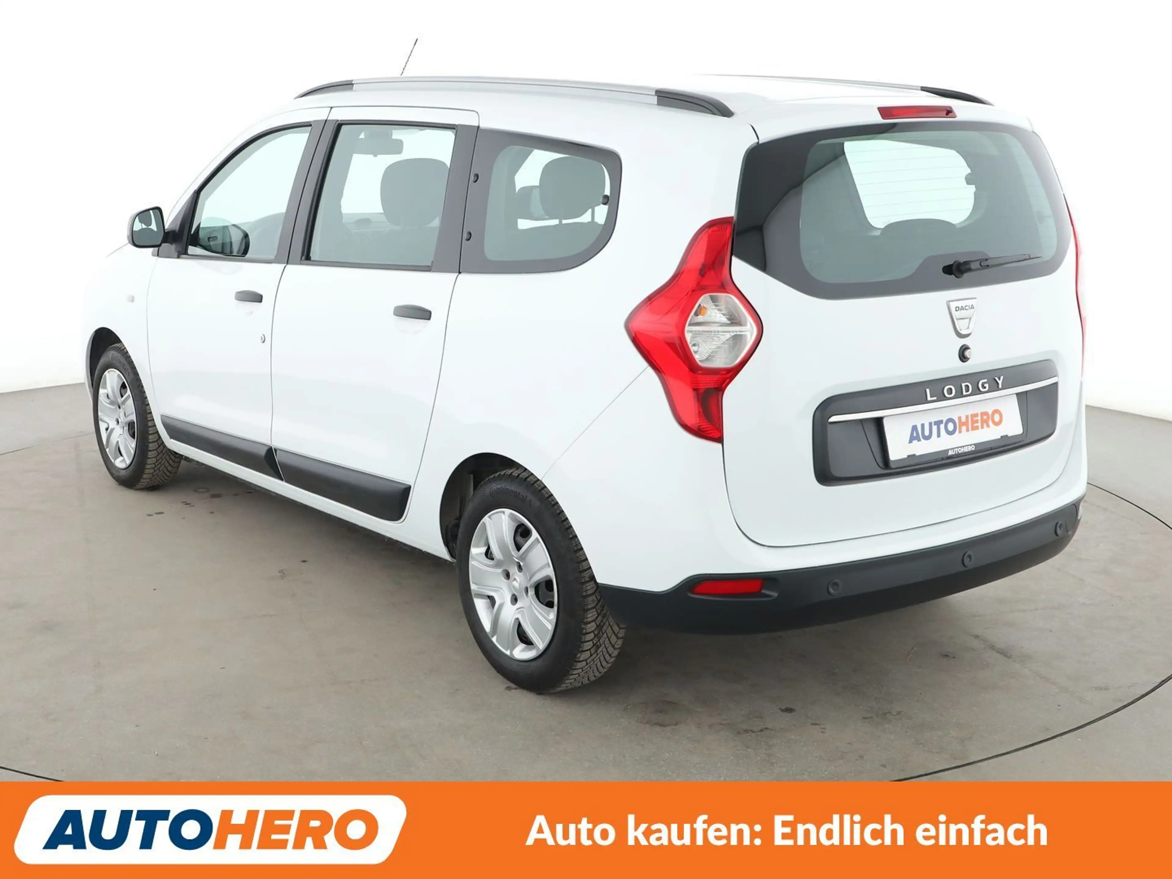 Dacia Lodgy 1.3 TCe Comfort*PDC*SHZ*TEMPO*KLIMA*GARANTIE* — photo 4