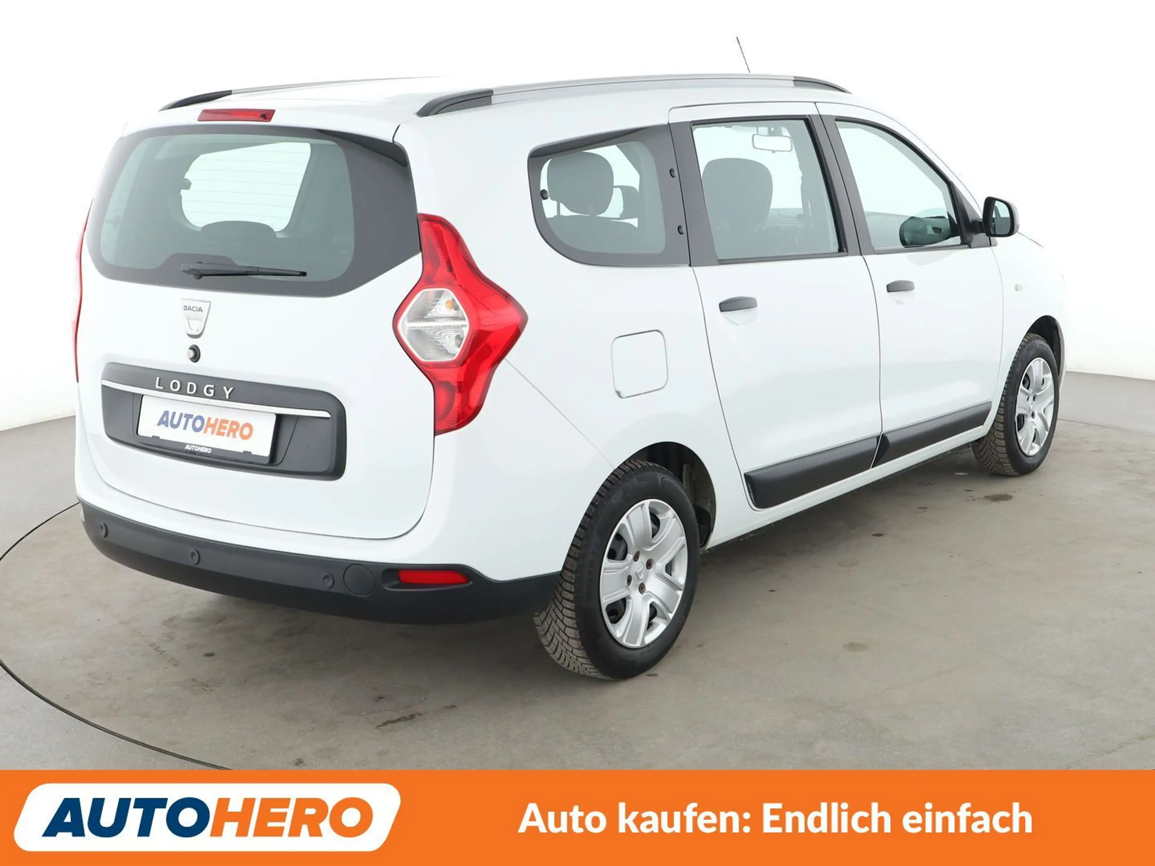 Dacia Lodgy 1.3 TCe Comfort*PDC*SHZ*TEMPO*KLIMA*GARANTIE* — photo 6