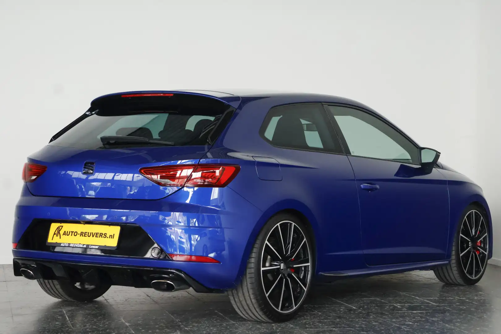 SEAT Leon SC 2.0 TSI CUPRA 300 / LED / Kuipstoelen / Cam / N Blauw - 2